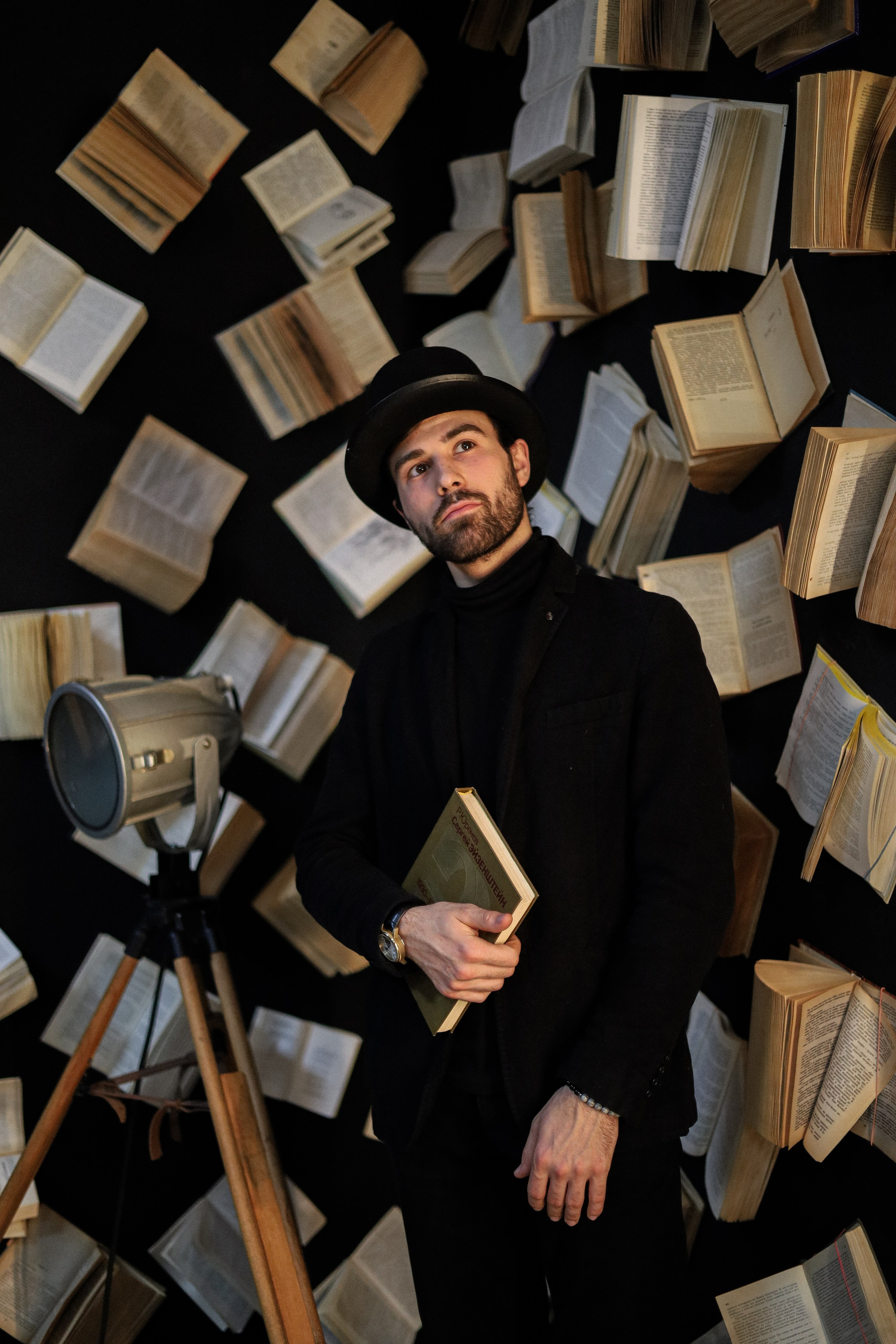 Мужской портрет. Фотограф и видеограф для бизнеса, экспертов и мероприятий в Москве