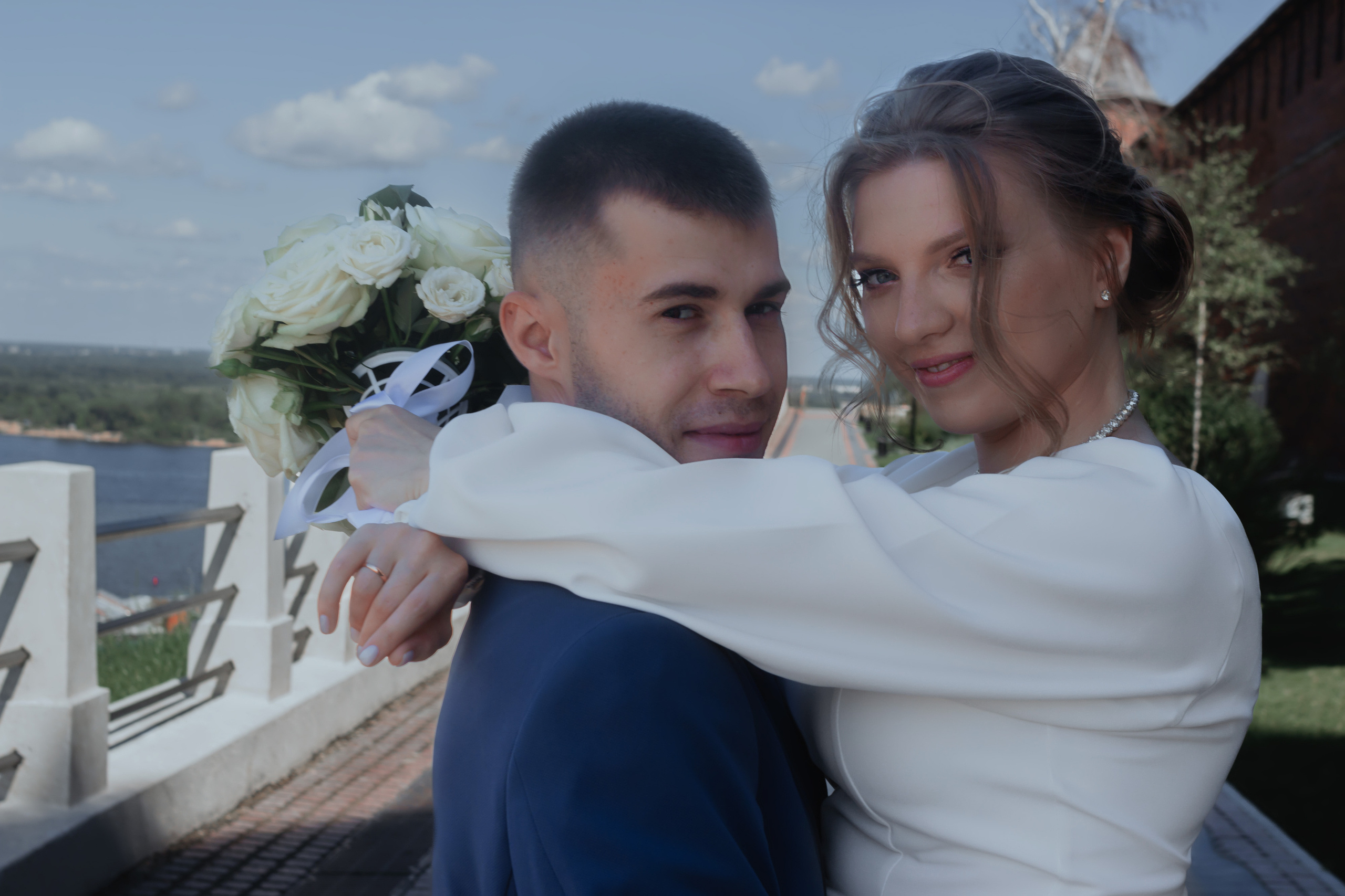 Свадебная прогулка около Нижегородского кремля. Свадебный фотограф и фотограф Love-Store в Нижнем Новгороде Анастасия