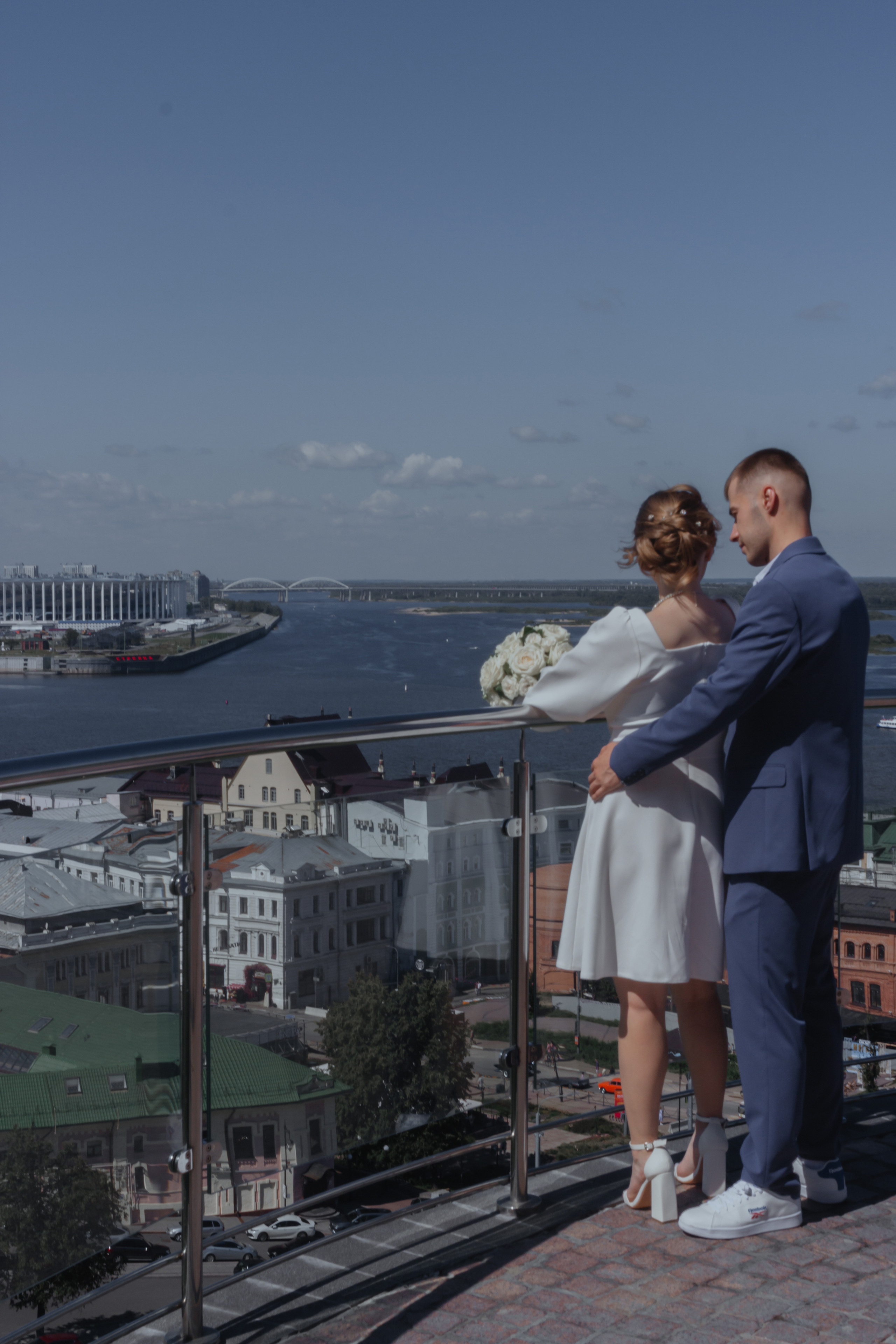 Свадебная прогулка около Нижегородского кремля. Свадебный фотограф и фотограф Love-Store в Нижнем Новгороде Анастасия