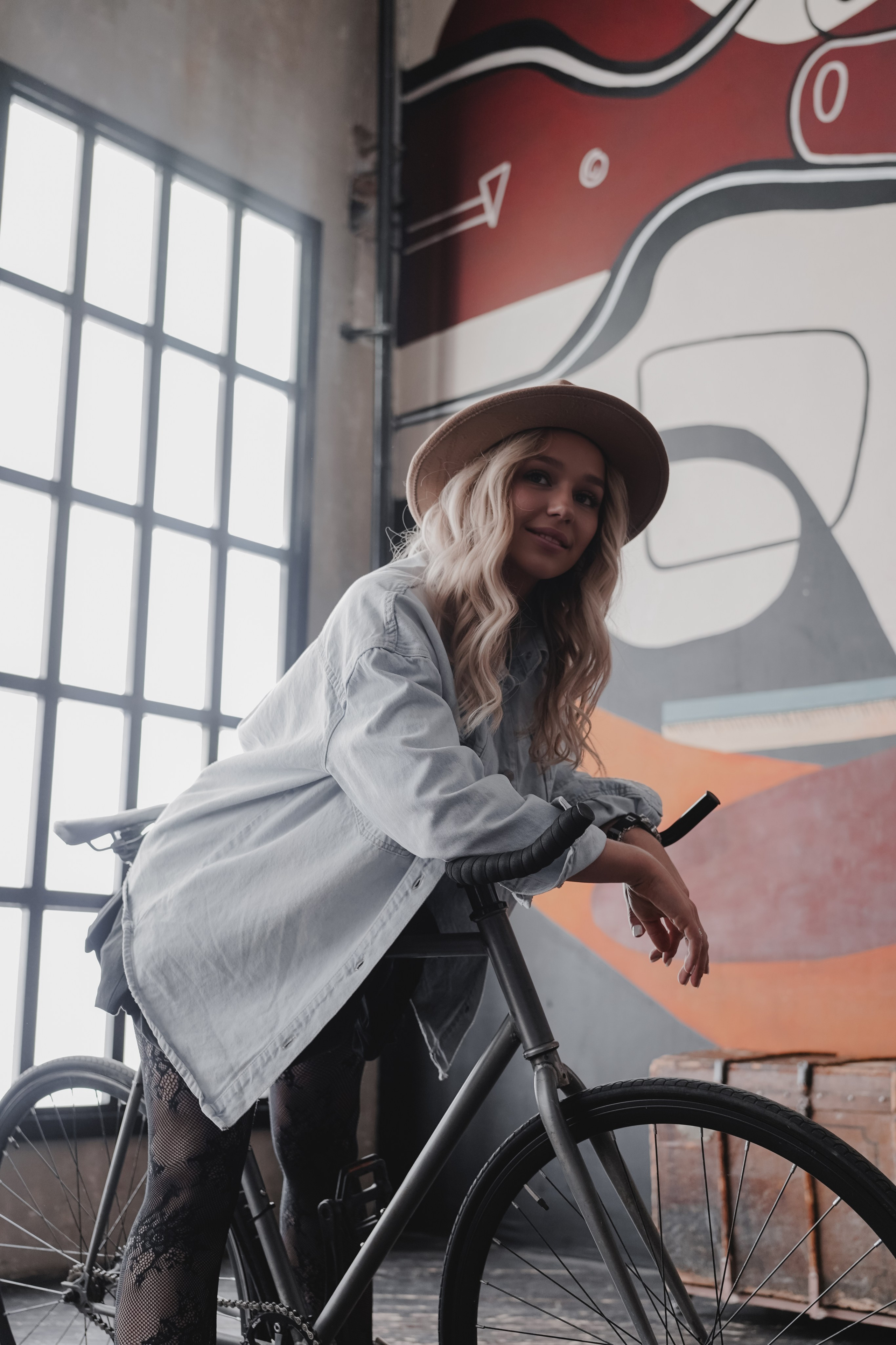 Индивидуальная фотосессия в студии. Фото и видео съемка