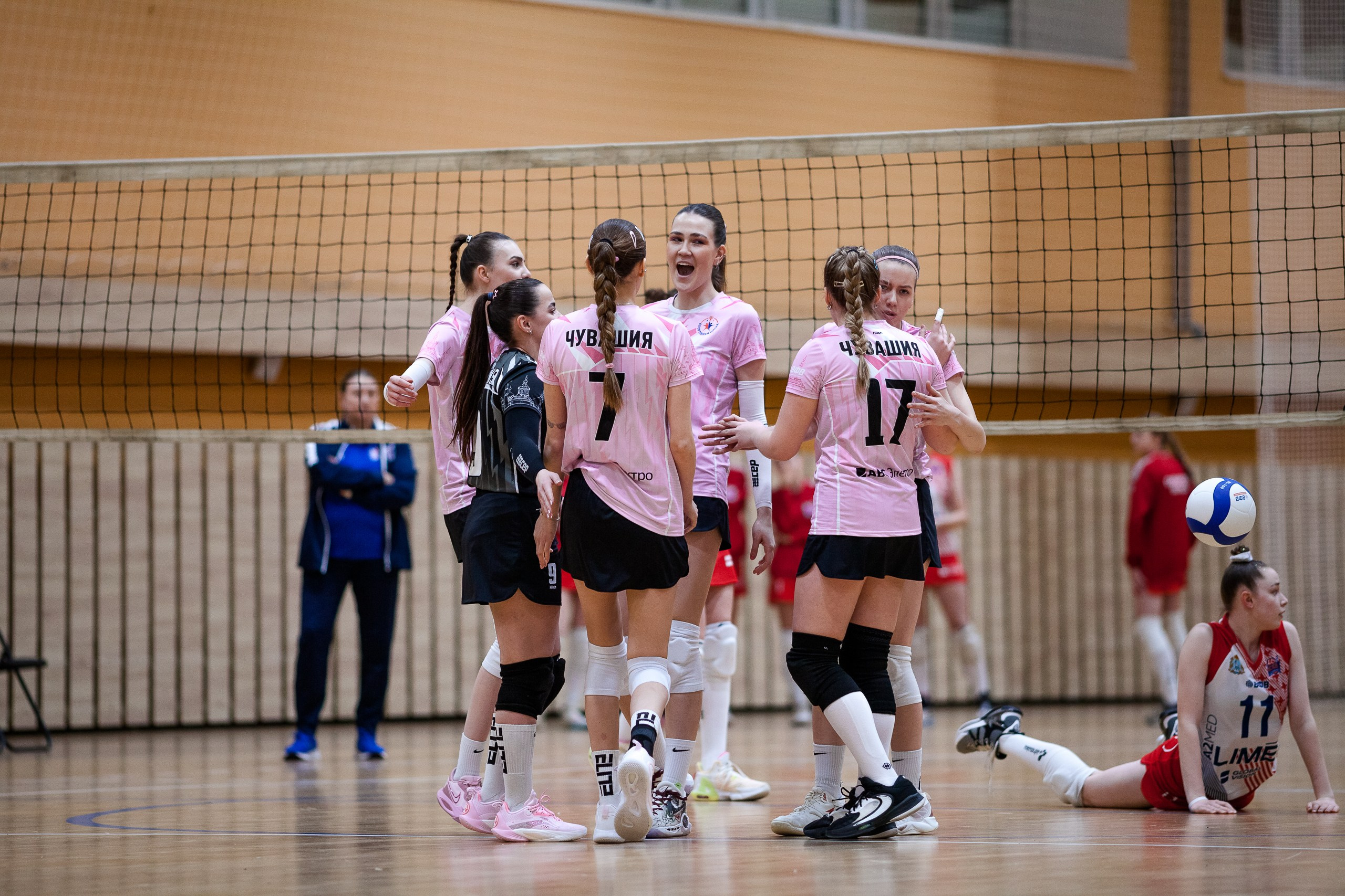 СШ11 — Искра / 1 игра. Фотография