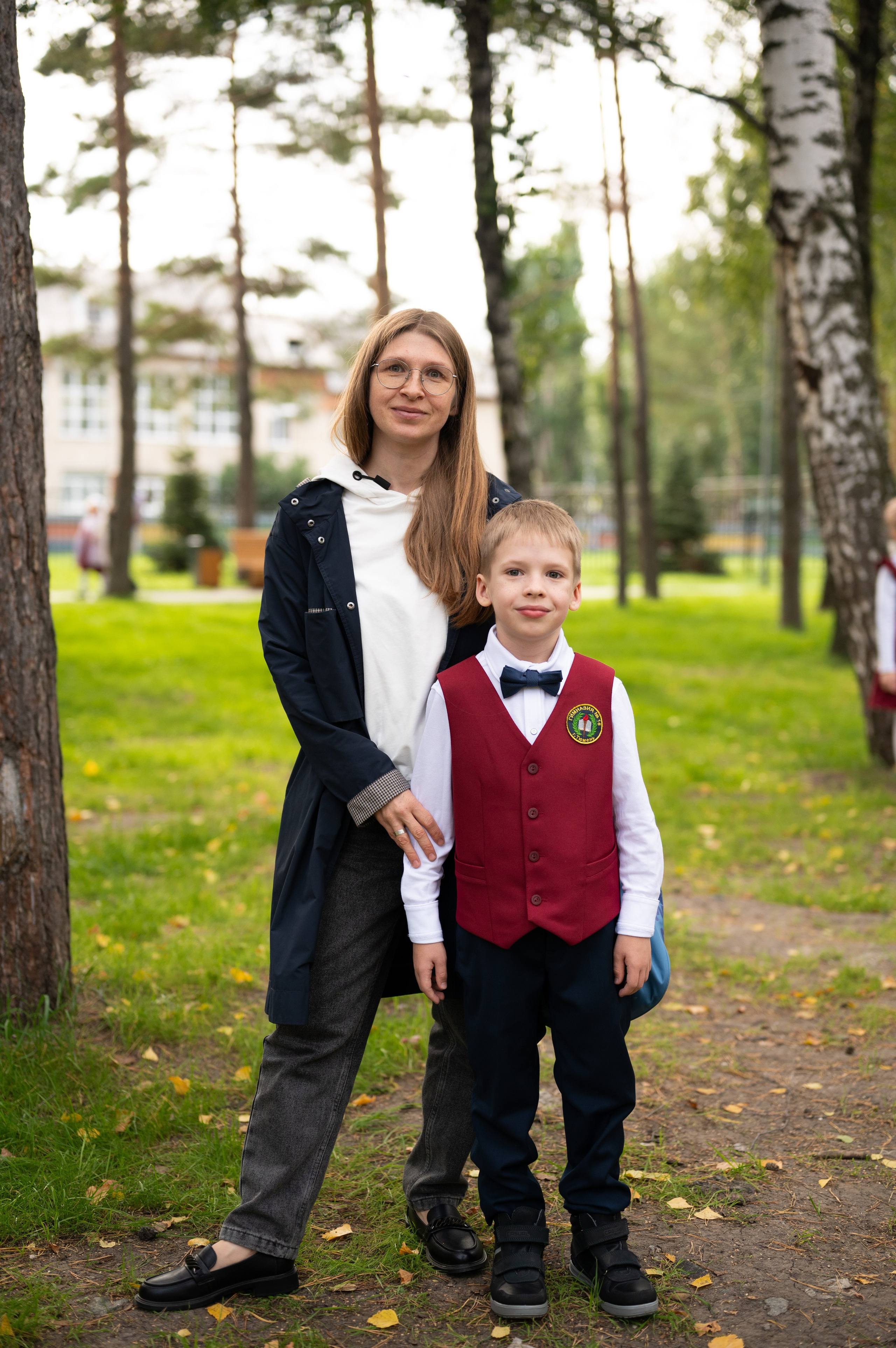 1 сентября 16 гимназия 2 класс (линейка + в классе+ на улице). Фотограф новорожденных, семейный детский в Тюмени Татьяна Морозова