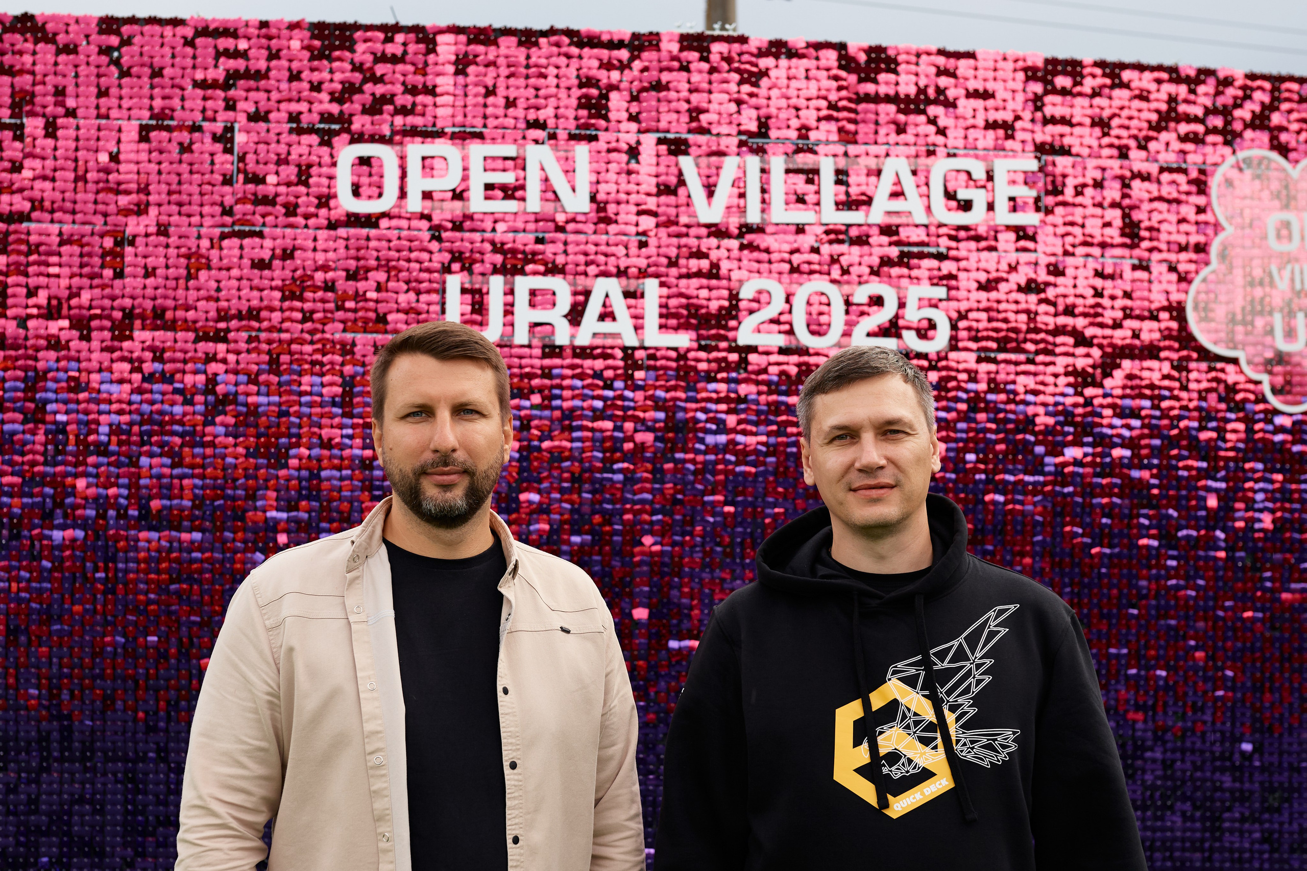 Презентация от Dubldom на выставке Open Village Ural. Свадебный, репортажный фотограф в Екатеринбурге Гордин Иван