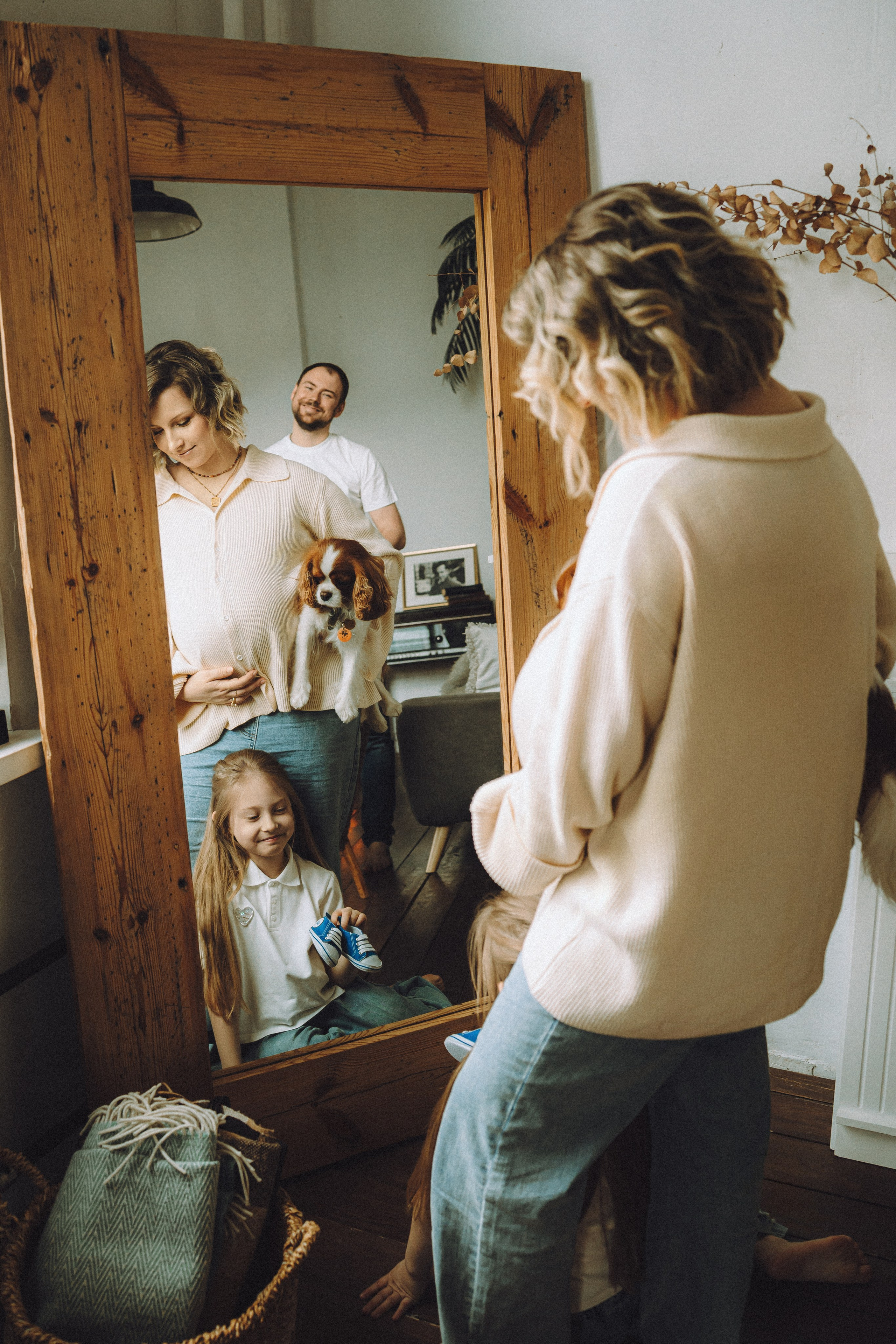 Валя, Вася, Аня и Ириска