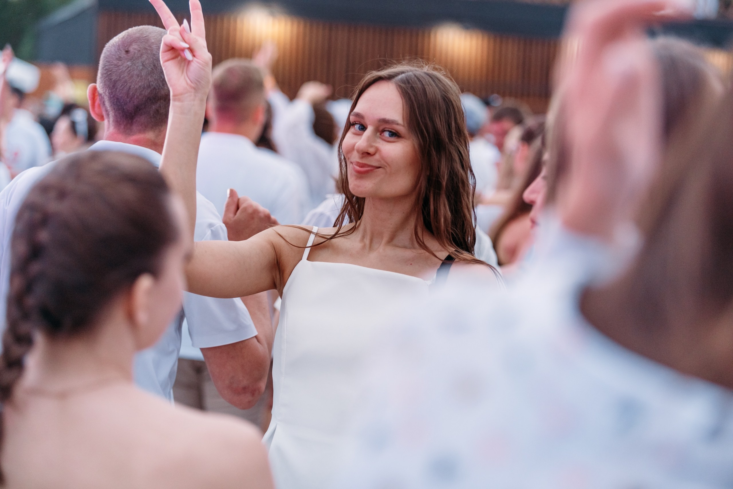 White Party @ Бархат парк. Репортажный фотограф Максим Полянский. Москва, Санкт-Петербург, Красноярск