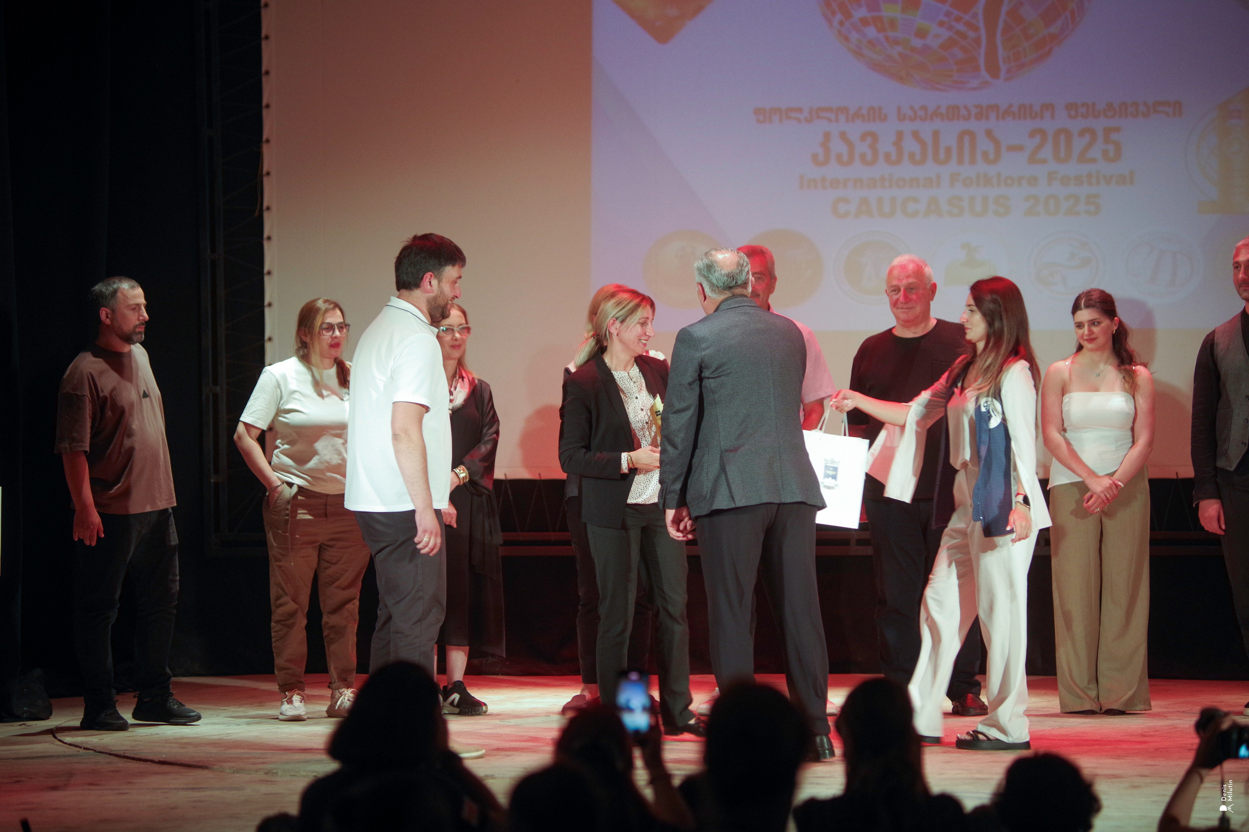 Танцы в прекрасном Они. Портретный фотограф Денис Милютин