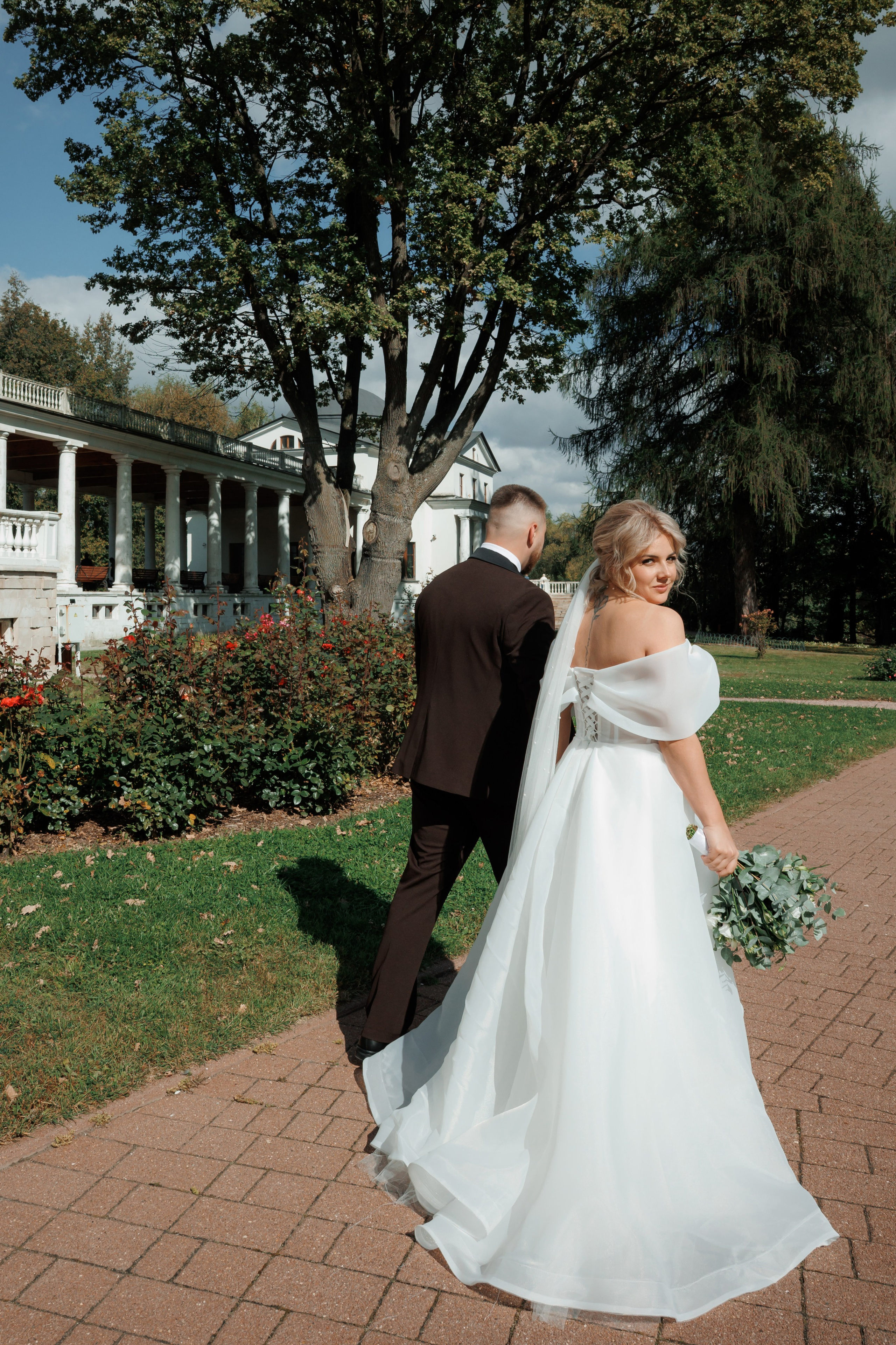 Регистрация и прогулка в Остафьево. Свадебный и репортажный фотограф (Москва, Королев и другие)