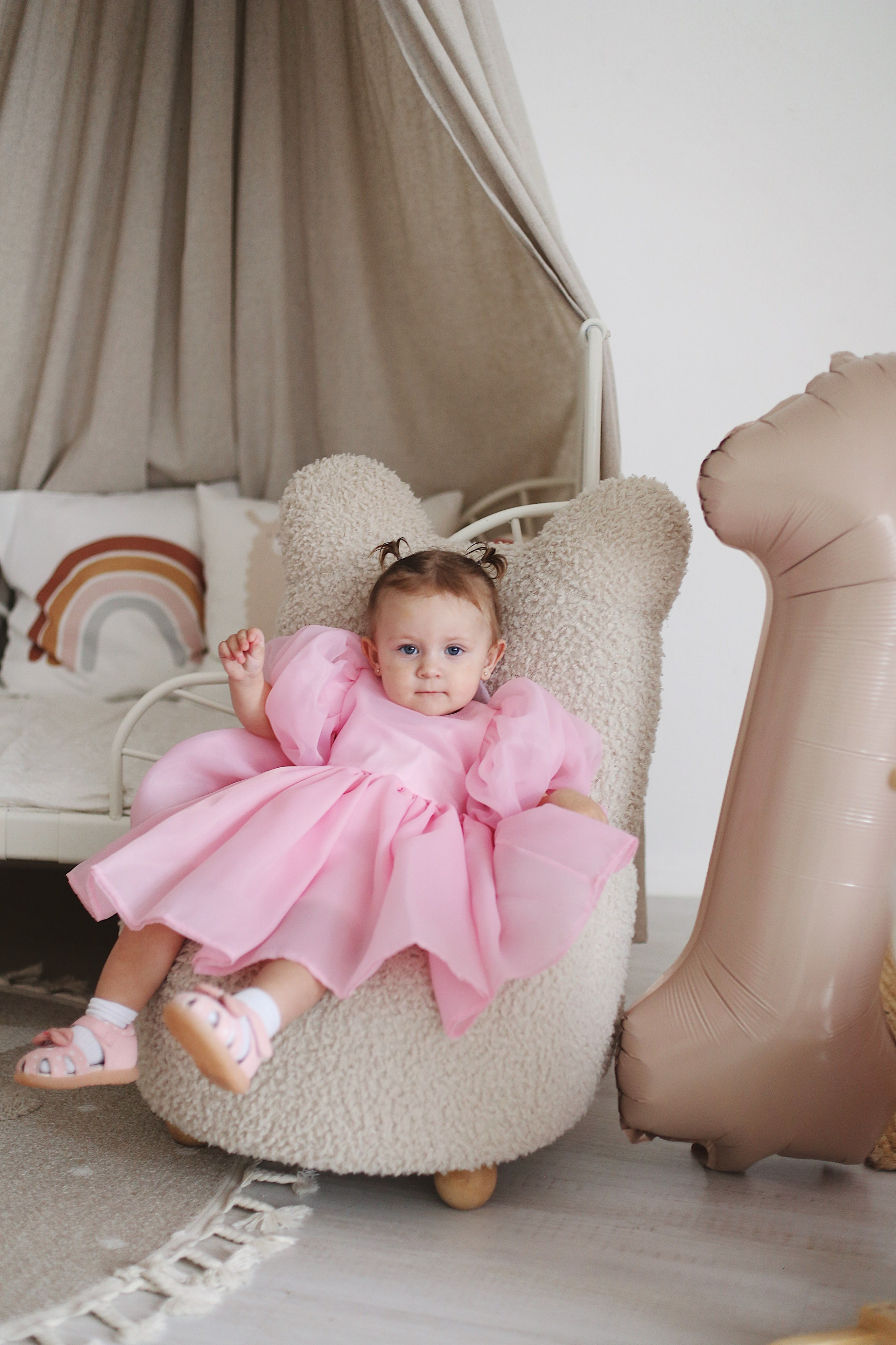 Варвара 1 годик. Фотограф Пирумян Анна. г. Сургут, г. Воронеж