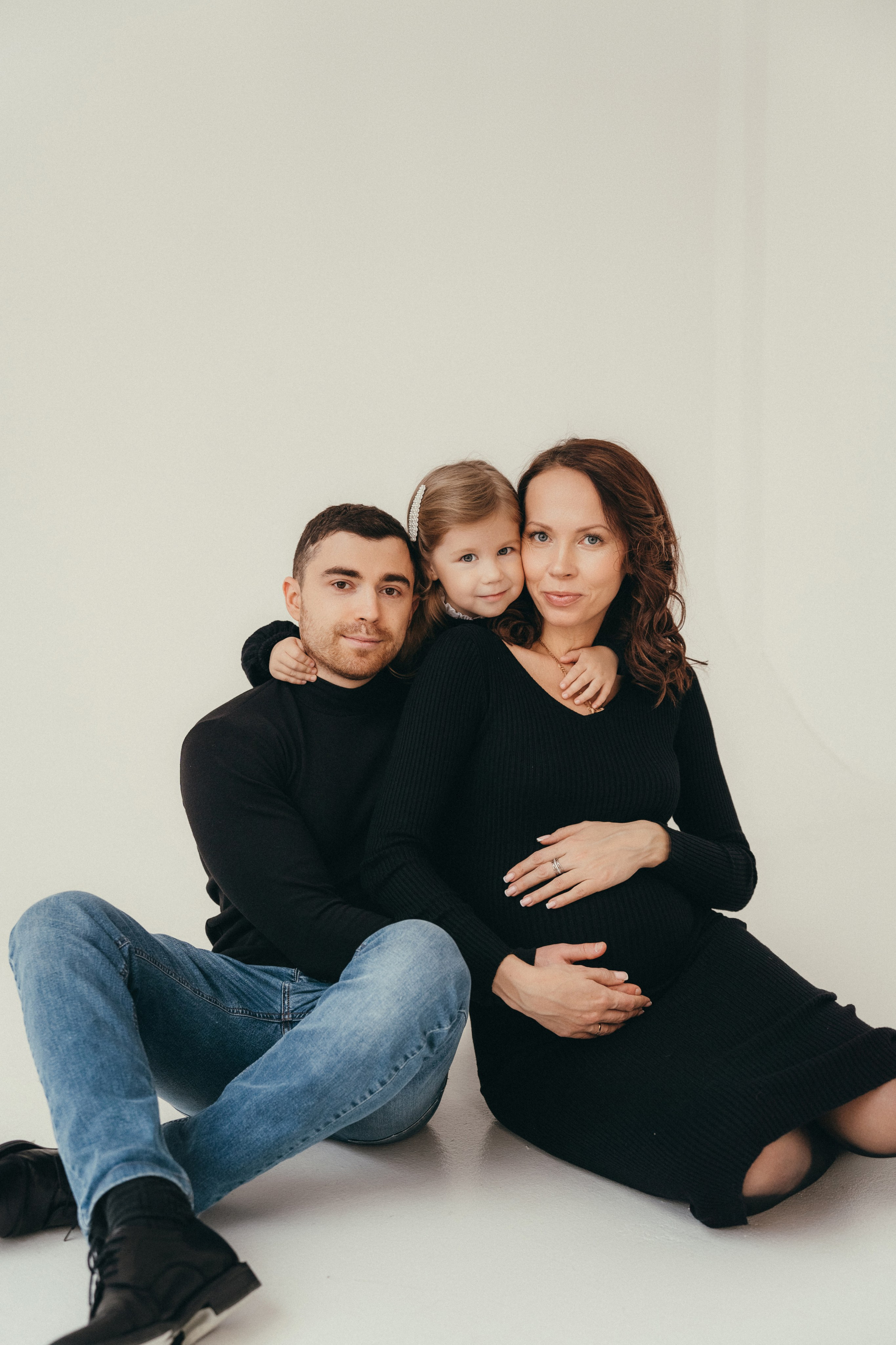 Илья, Алена и Аришка. Семейный фотограф • Домашние съемки в Нижнем Новгороде