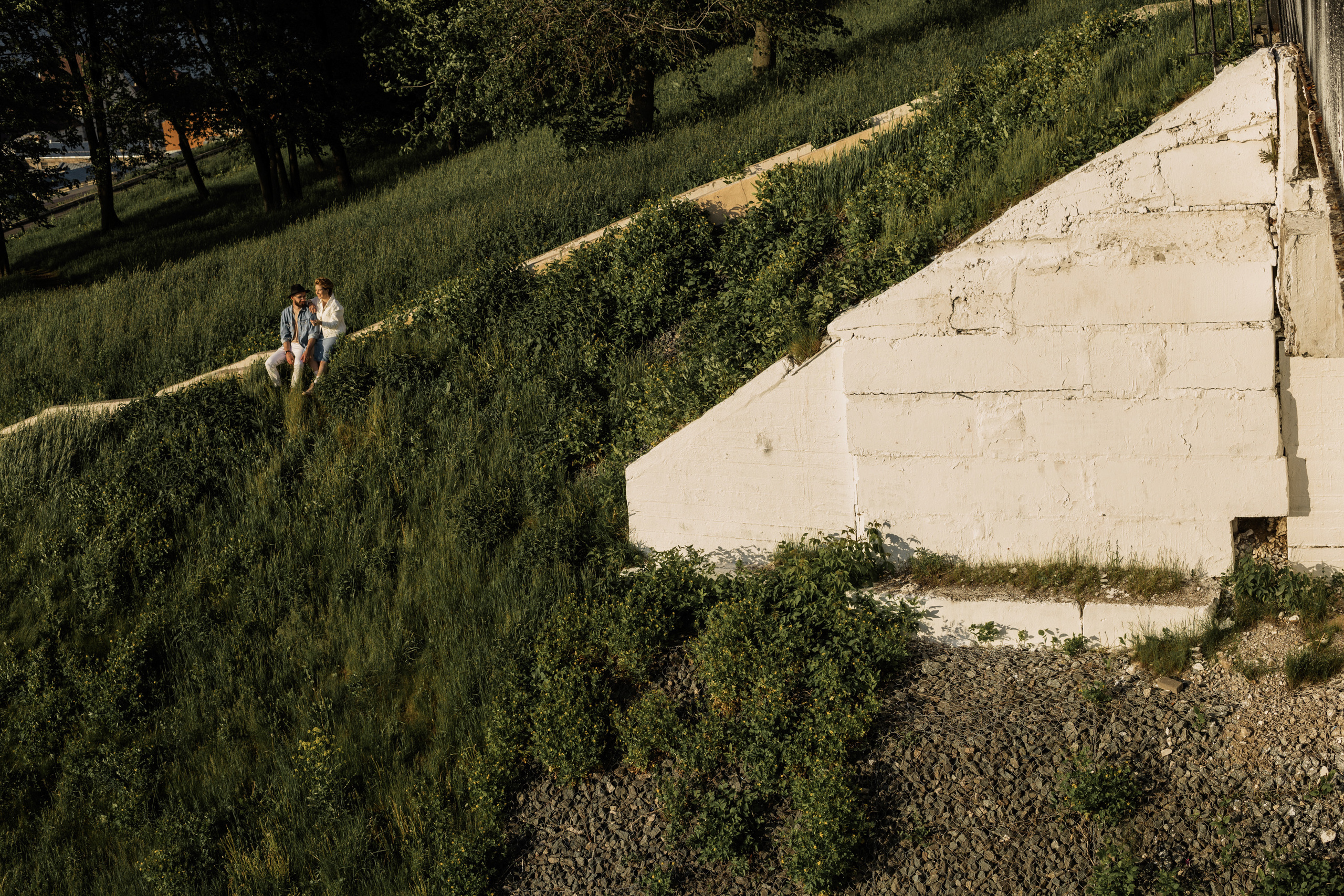 Anna and Ivan. Fotograf u Crnoj Gori-porodično fotografisanje sa djecom, lovestory, nekretnine