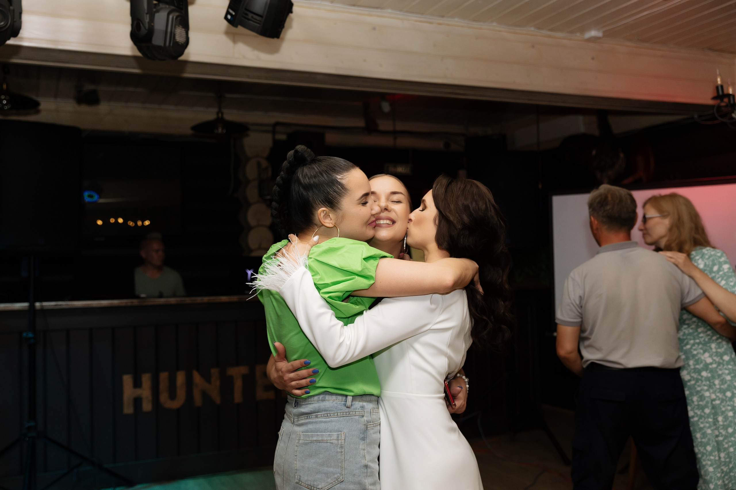 В смысле 35, было же 18?. 📷˙Свадебный фотограф и видеограф в Чебоксарах | Ксения