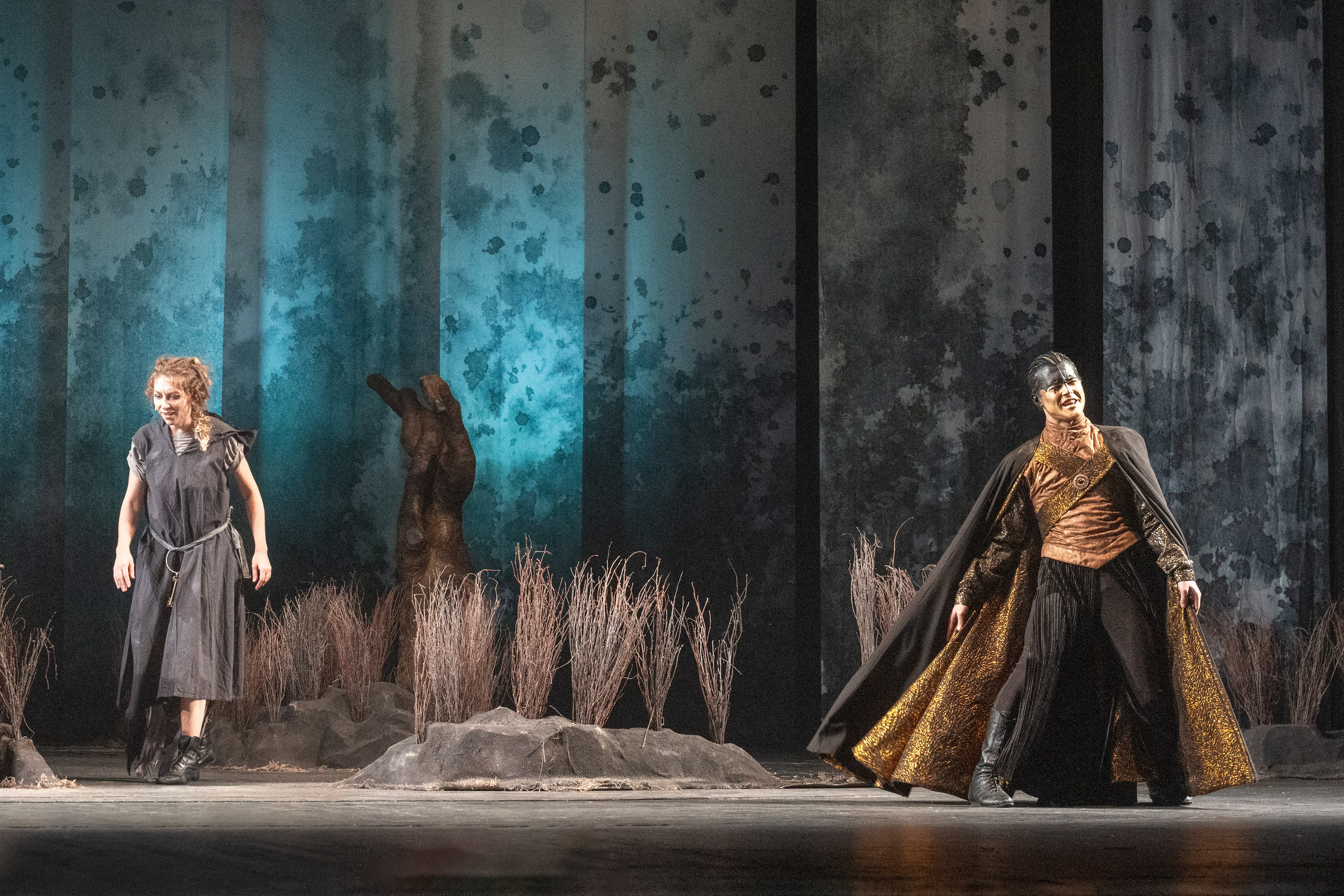 Алтайский молодёжный театр: Яга. Сайт фотографа Сергея Абрамова