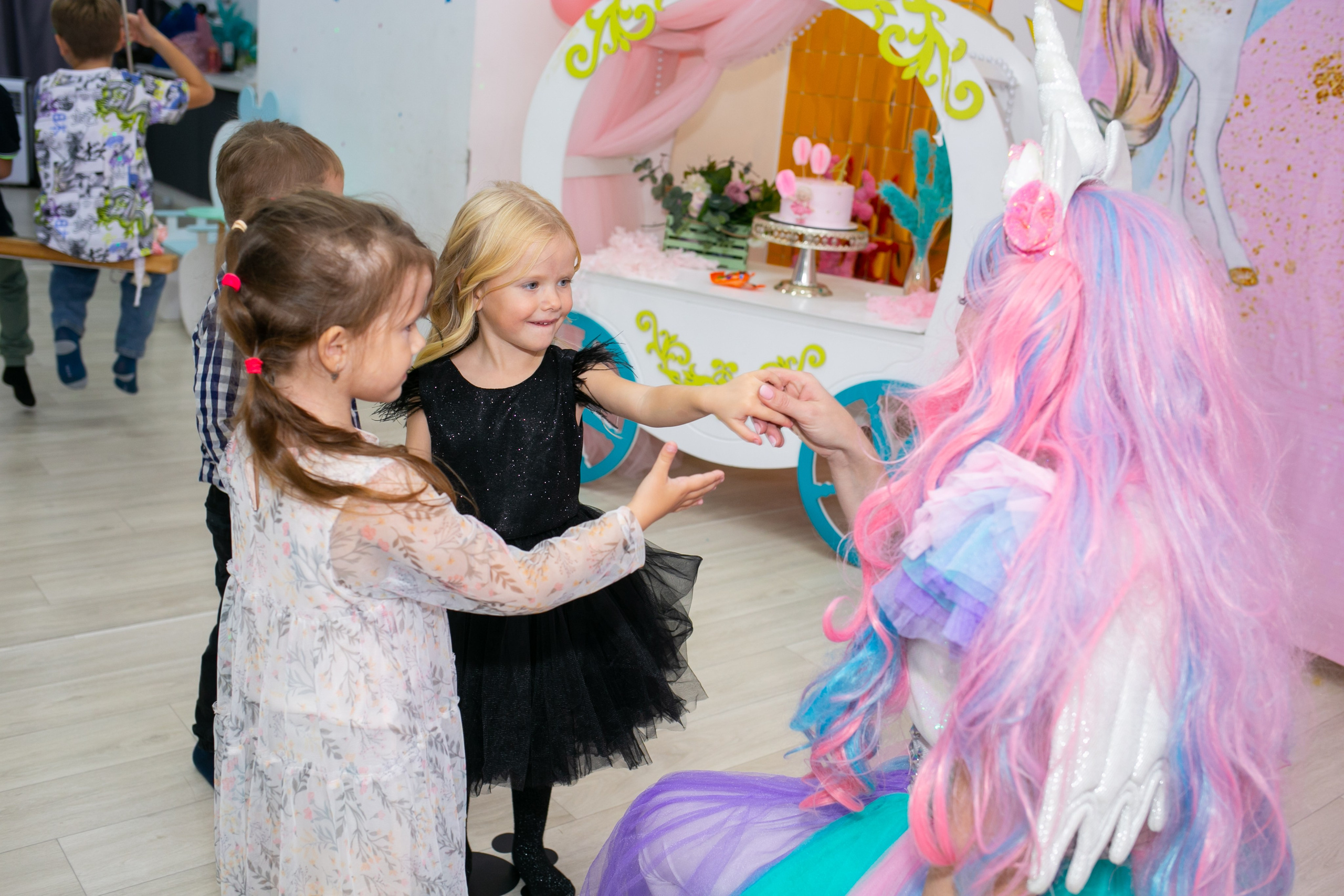 Праздники. Фотограф новорожденных и семейный фотограф НСО г. Бердск Марина Львова