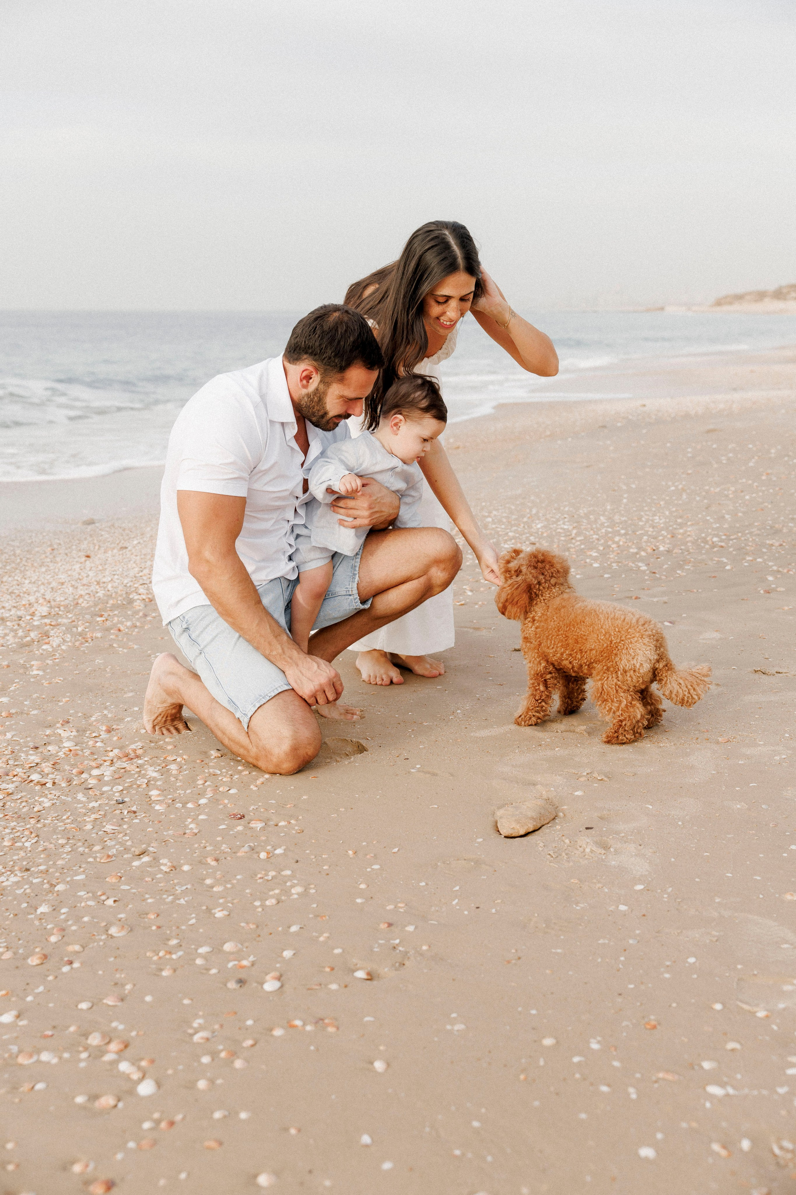 First year family photos near the sea. Главная