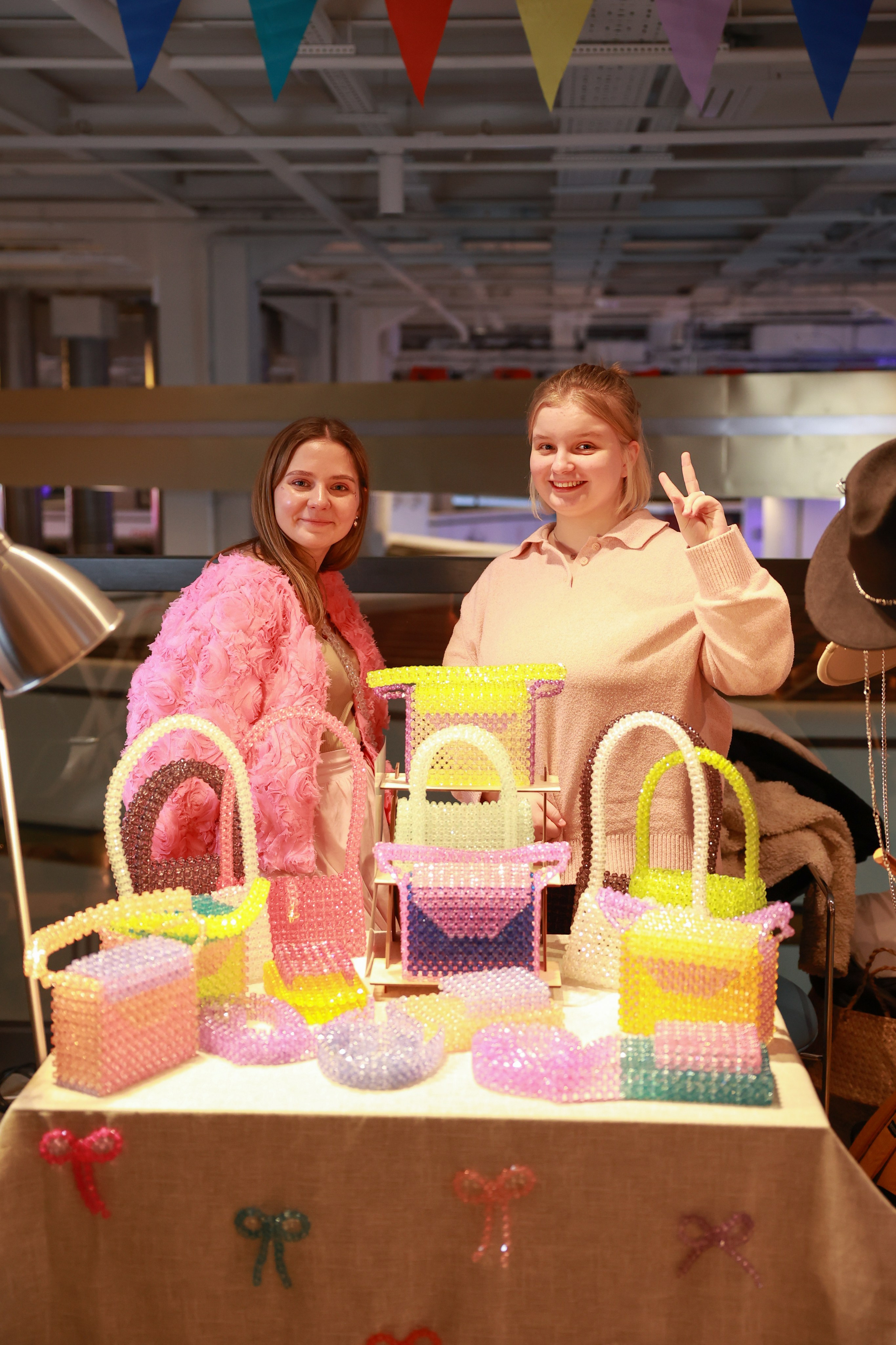 23–24 декабря 2023 в «Три вокзала. Депо» / День 1. Фотоотчеты «Ламбада-маркета»