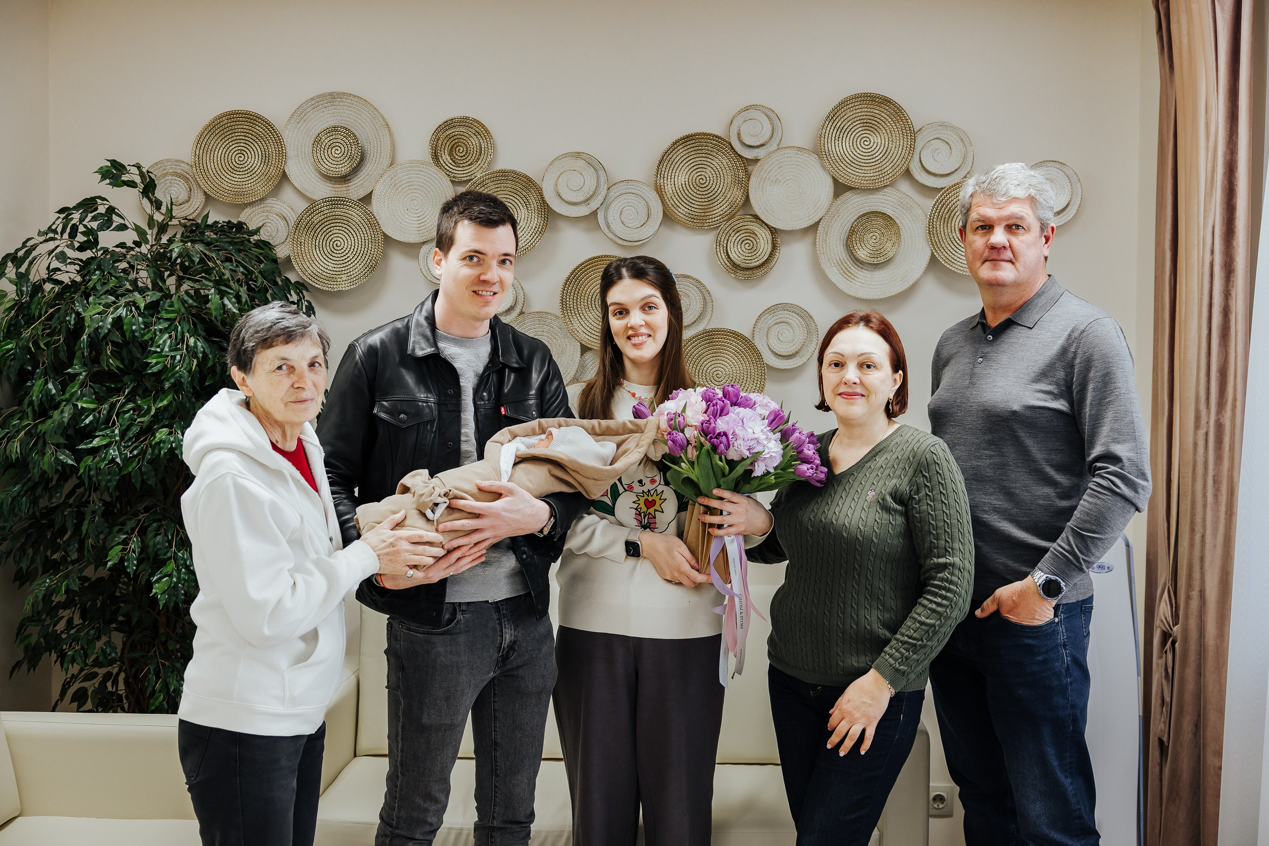 Мира. Семейный и детский фотограф в Краснодаре. Фотограф новорожденных. Фотограф ньюборн. Фотограф родов Краснодар. Катя Угнивенко