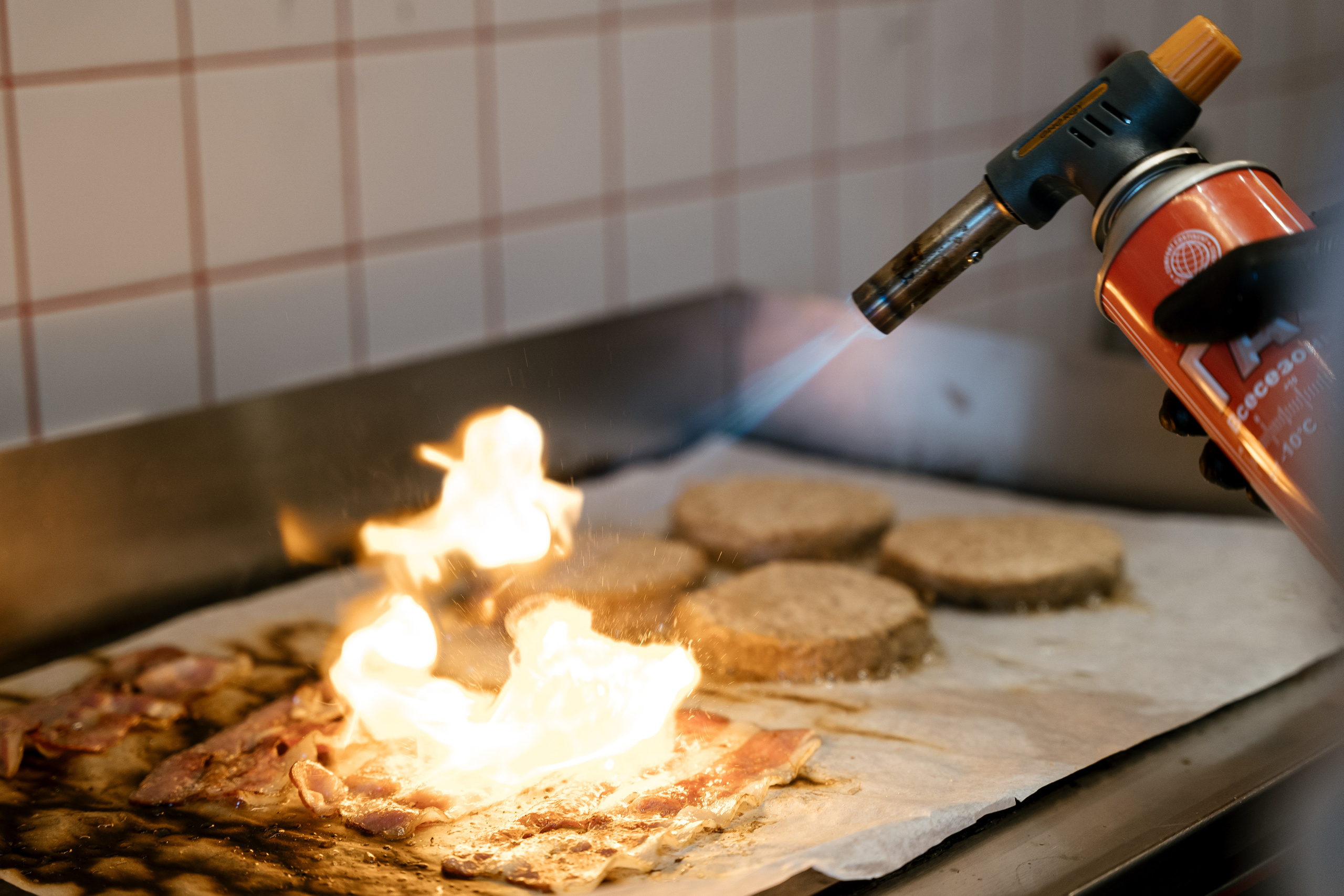 Бургер-FIGHT. Фотограф Томск, Новосибирск Влад Свириденко