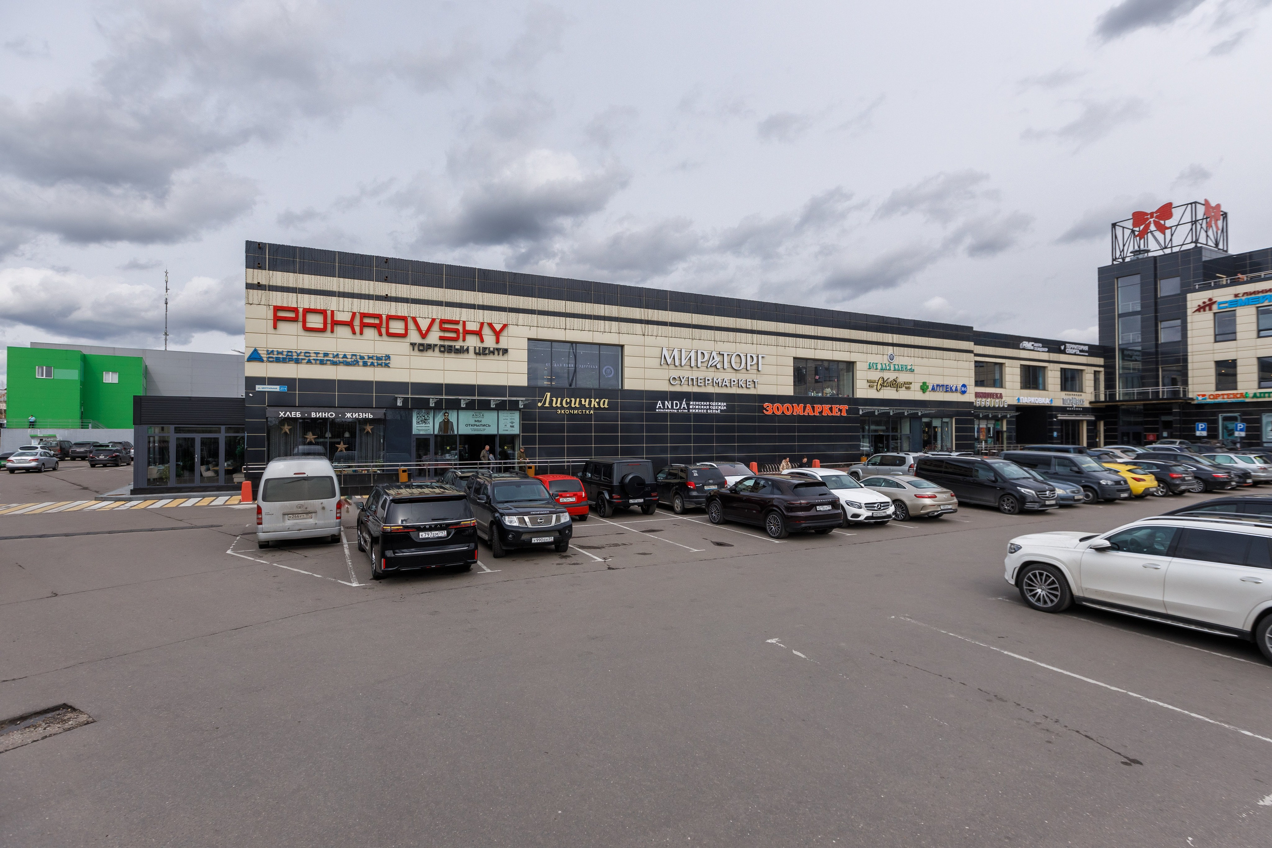 Фотосъемка торгового центра Покровский. Интерьерный фотограф в Москве Роман Потапов