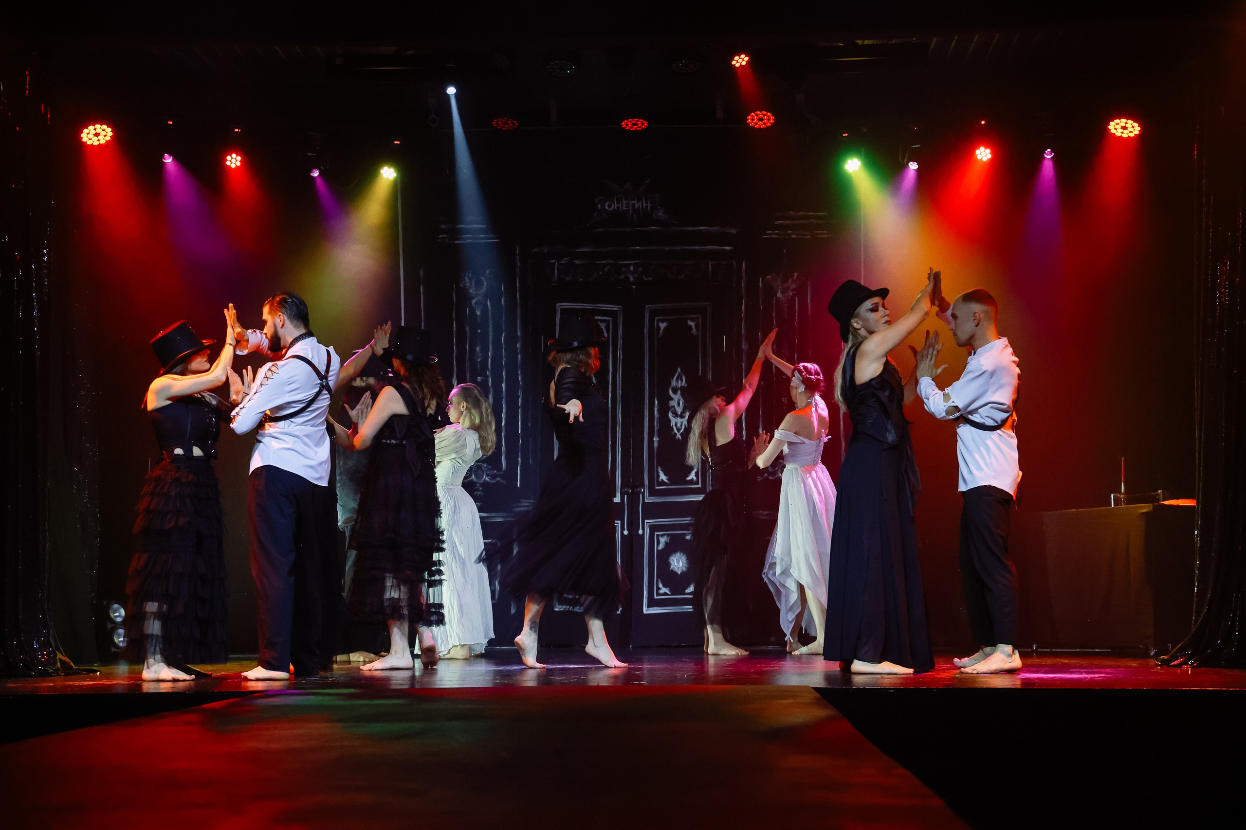 Пластический спектакль Онегин _ IVEX. Фотограф Юлия Мальцева