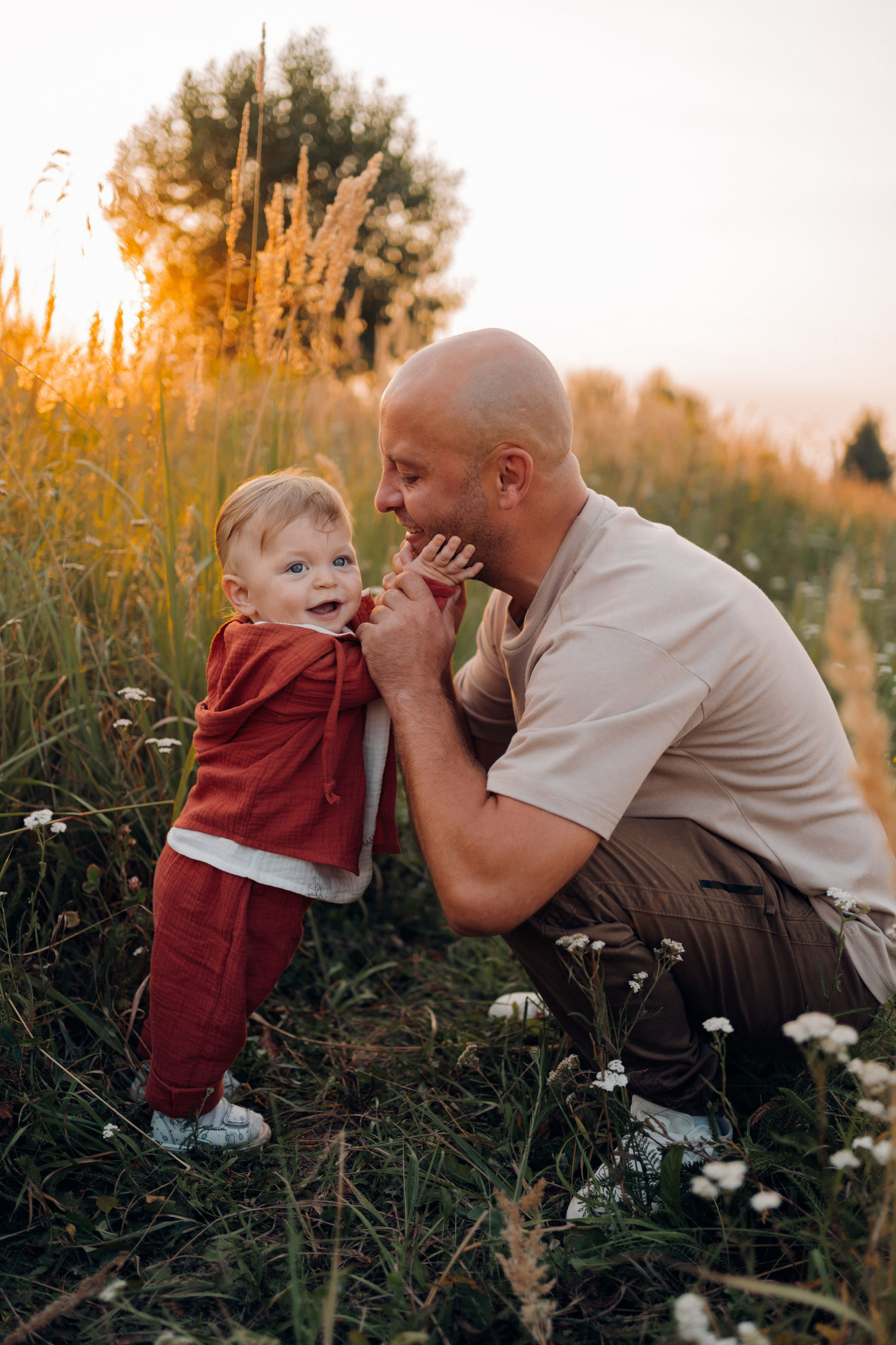 Фотопрогулка с детьми в поле. Семейный фотограф в Москве и в Домодедово Екатерина Патракова