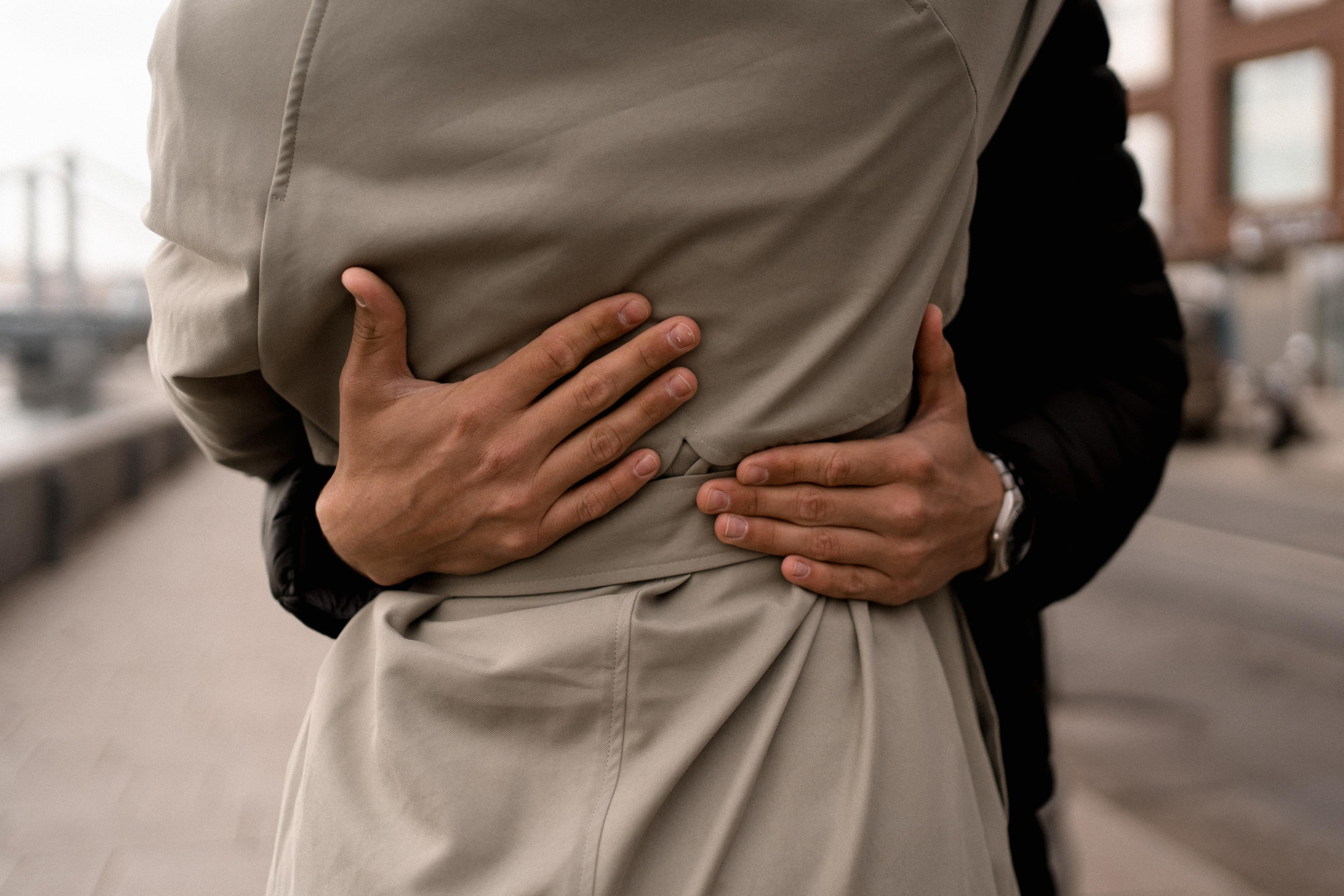 Прогулка влюбленные в городе на мосту. Семейный фотограф в Москве и в Домодедово Екатерина Патракова