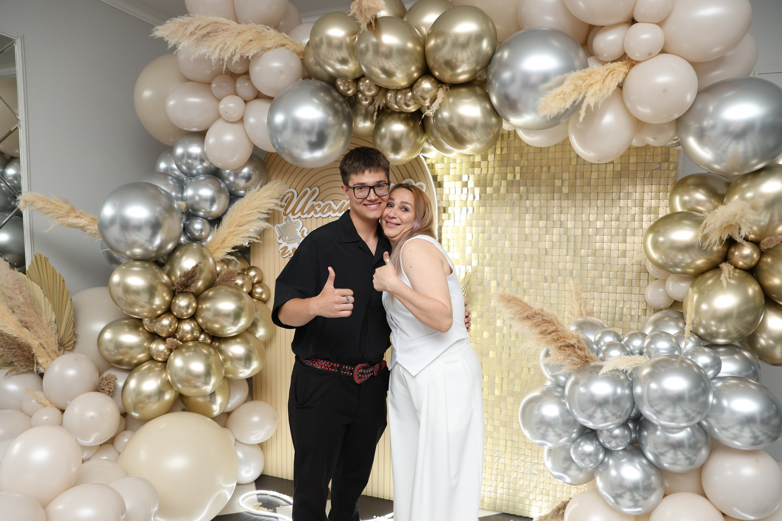 Выпускной 9 класс. Фотограф Любава Колесник. Выпускные альбомы в Крымском районе