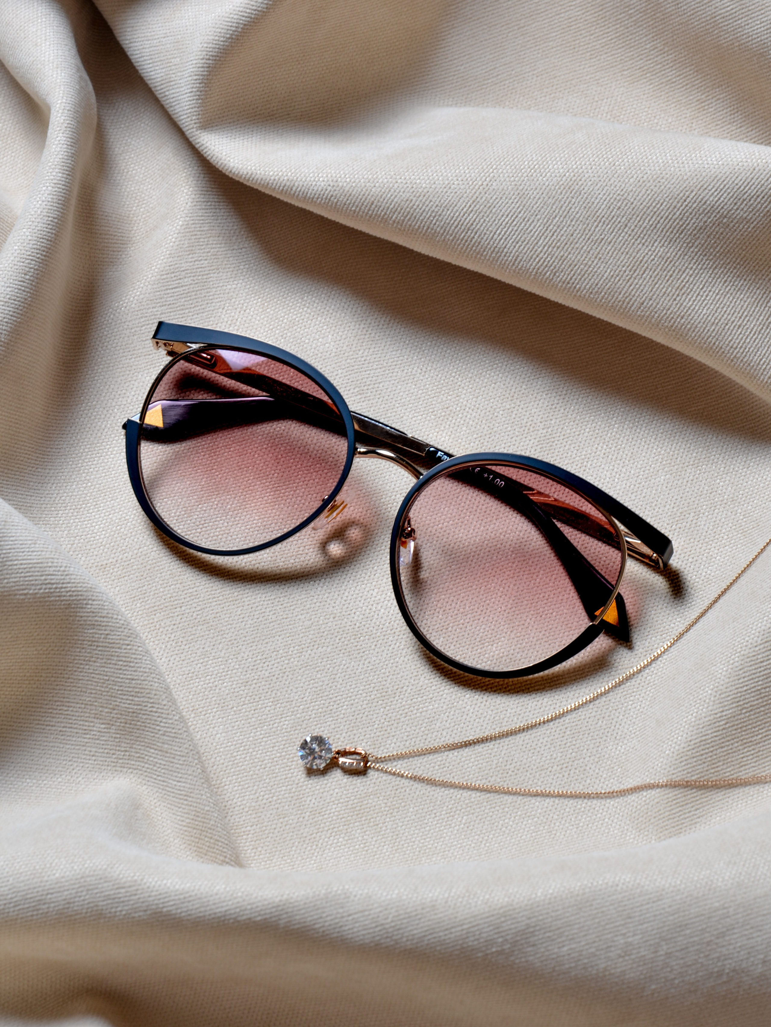 INSPIRIA- Создание продающего контента для маркетплейсов в Москве и Московской области