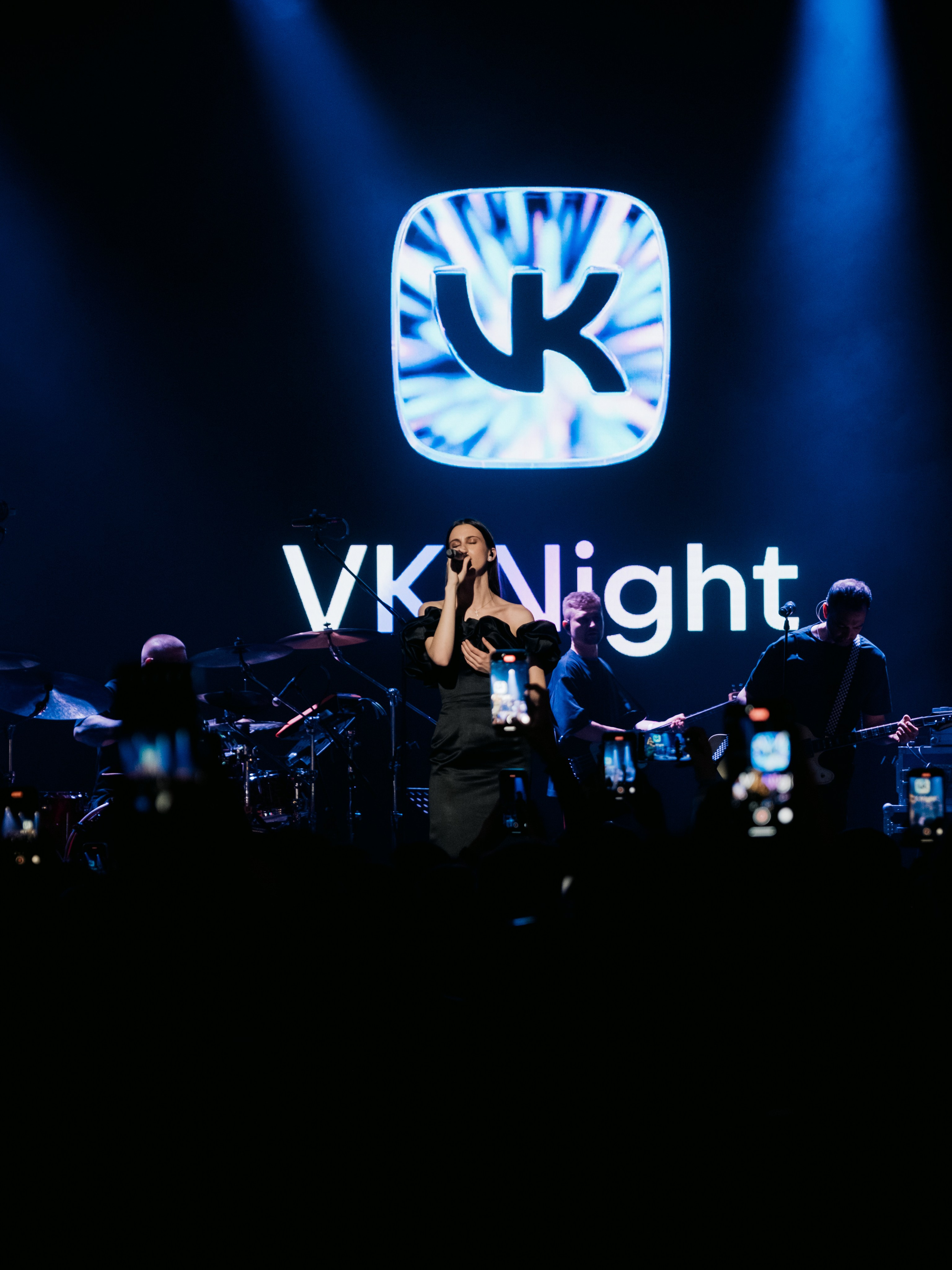 VK NIGHT SPb. Репортажный и портретный фотограф в Москве Илья Спиридонов