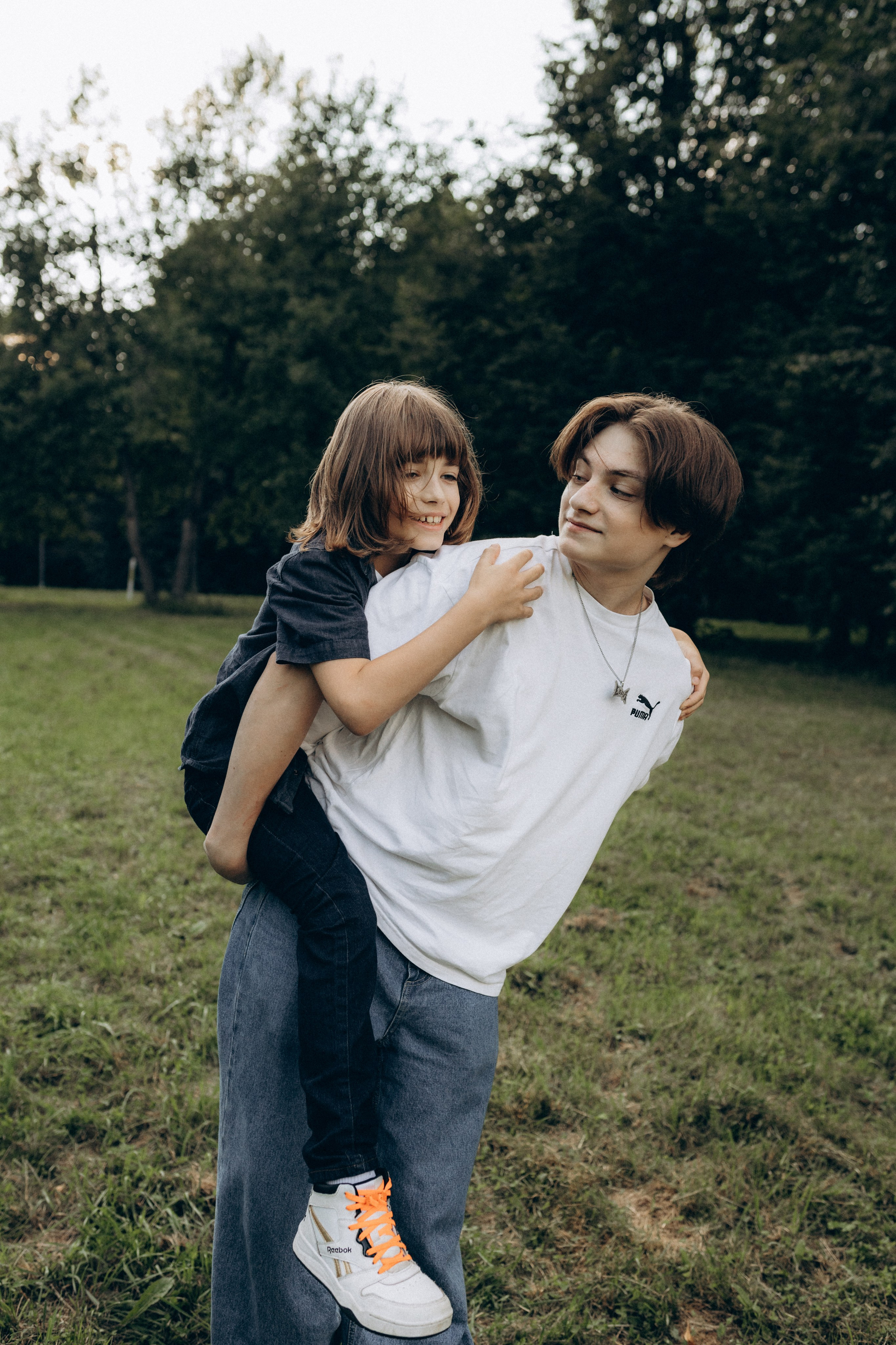 Наташа, Андрей, Эмиль, Стас, Ярослав и Арчи. Фотограф НОГИНСК, Москва, Анастасия Белая