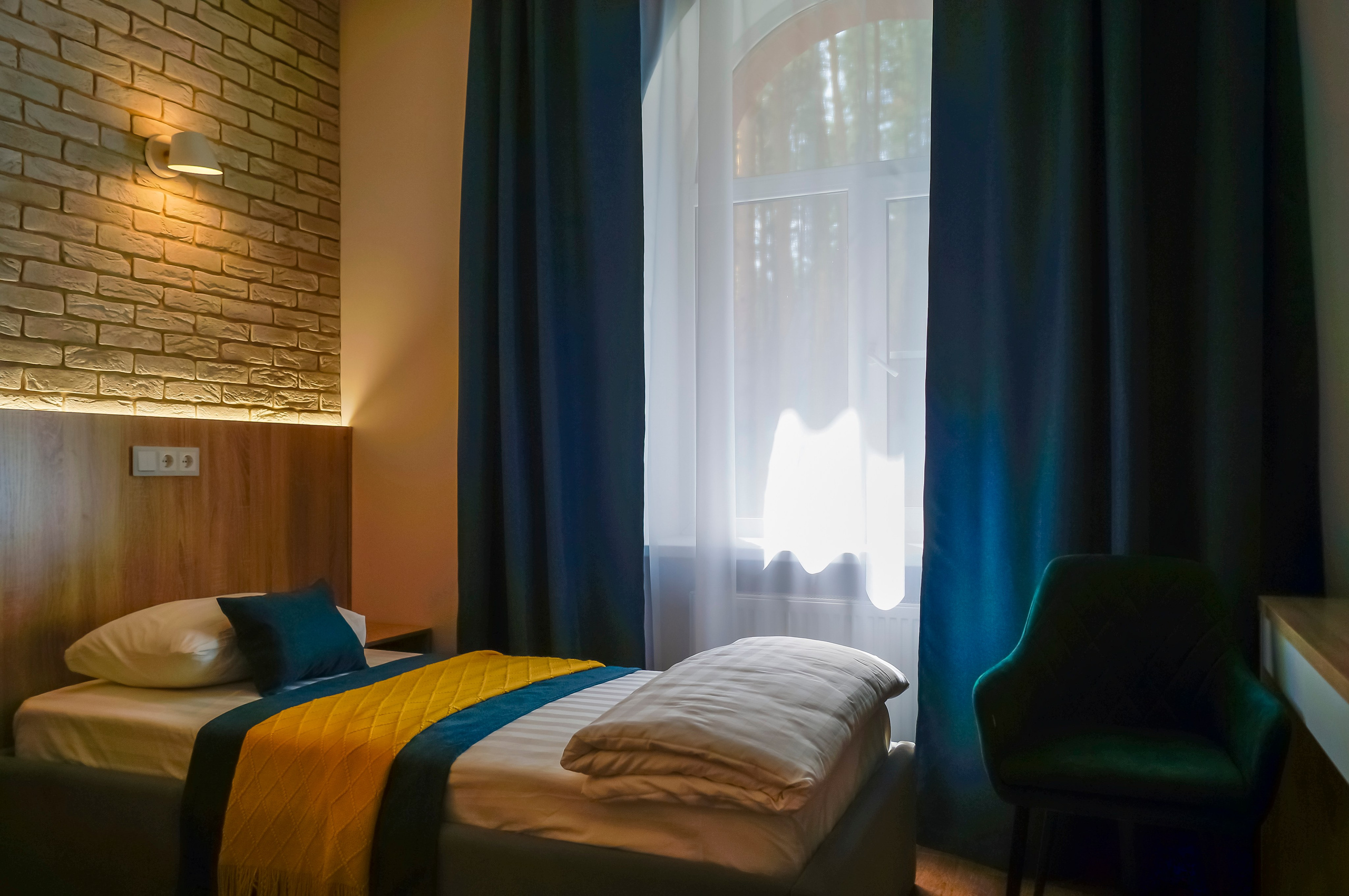 Отель Лесная поляна номер «Стандарт-2». Интерьерный и портретный фотограф в Екатеринбурге Андрей Калинин