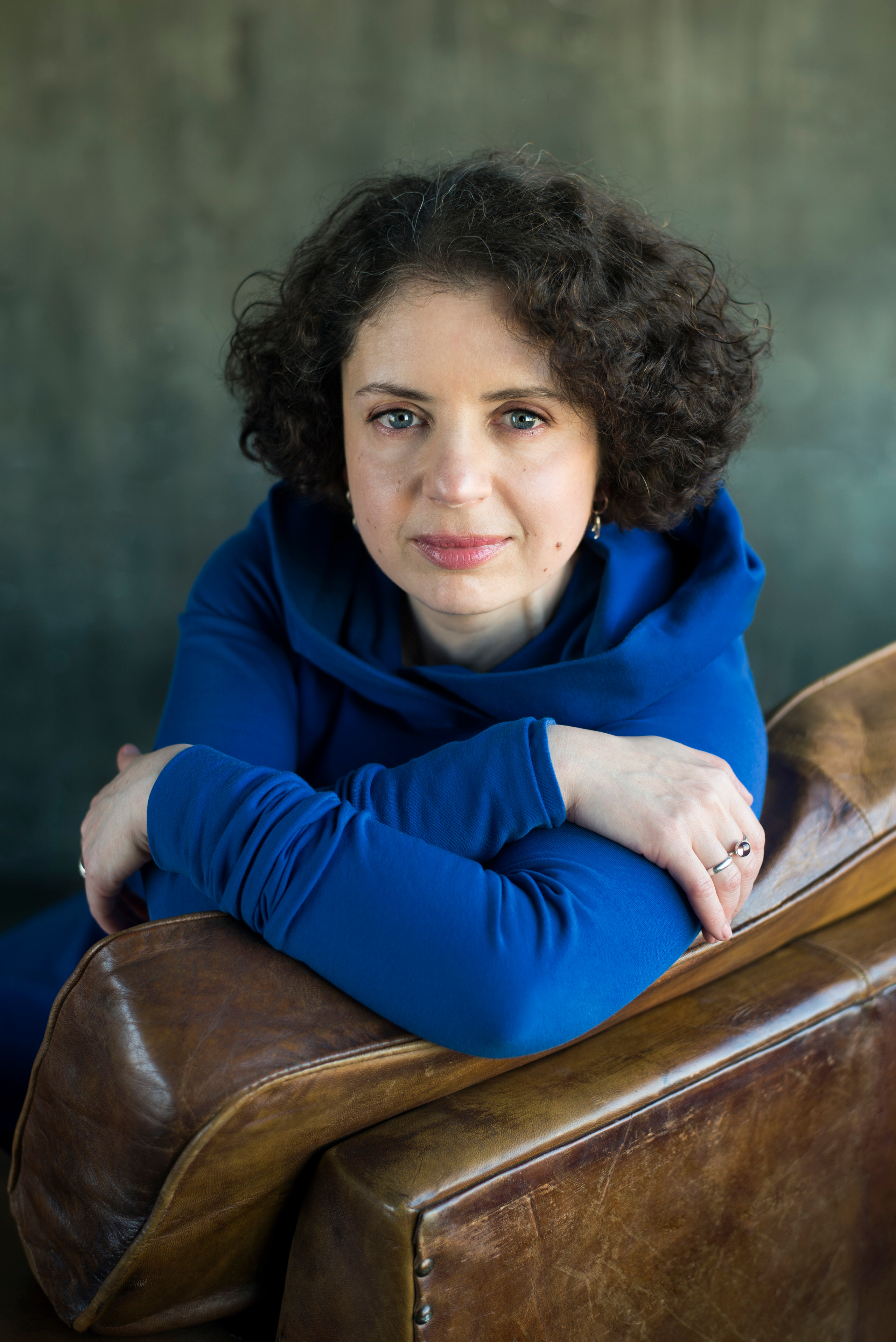 Smart Casual портрет для профессионала. Фотограф-портретист в Москве и Зеленограде Наташа Лев