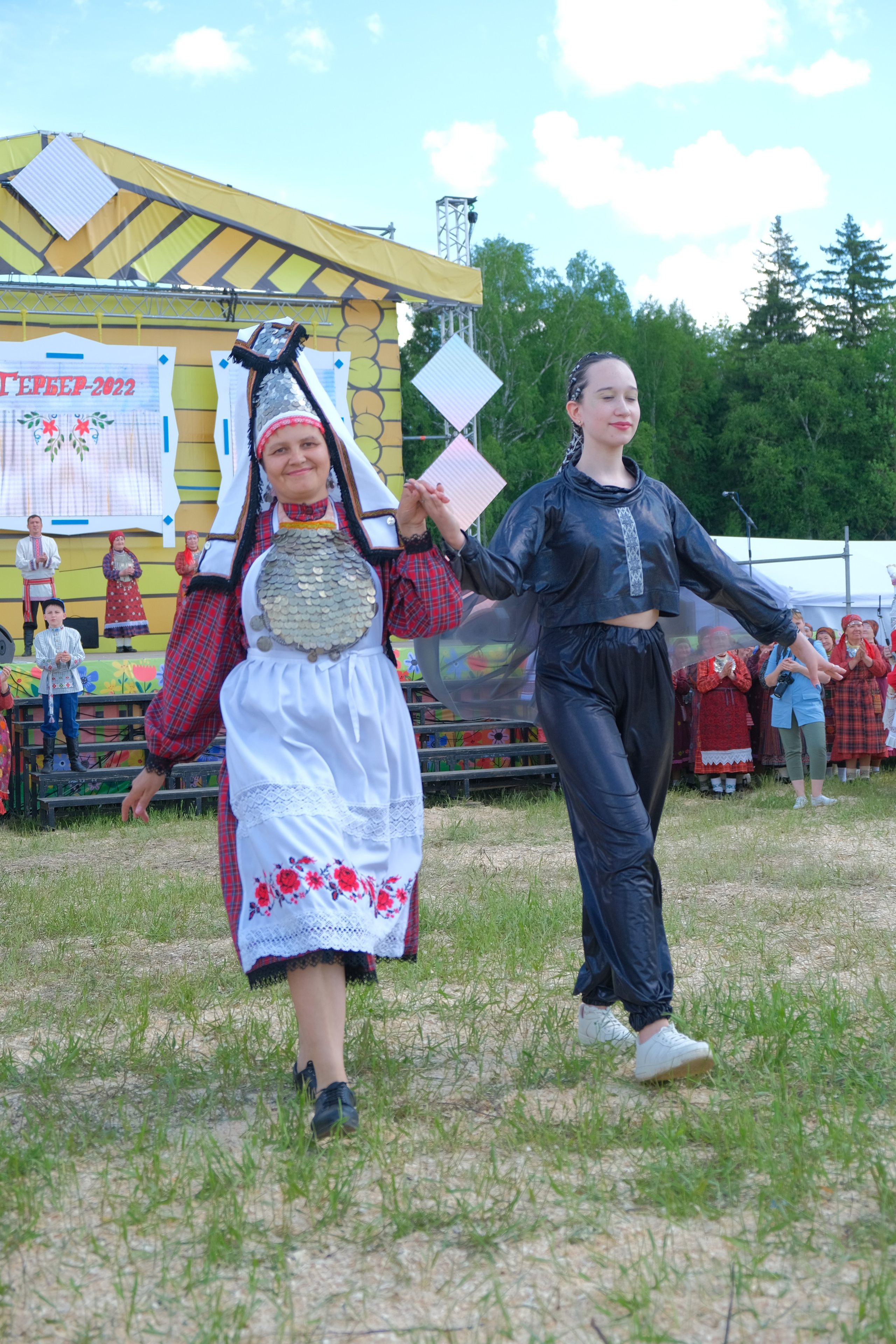 Удмуртский национальный праздник «Гербер». 2022. Максим Егоров, г. Ижевск. Репортажная, предметная съёмка и фуд-фотография