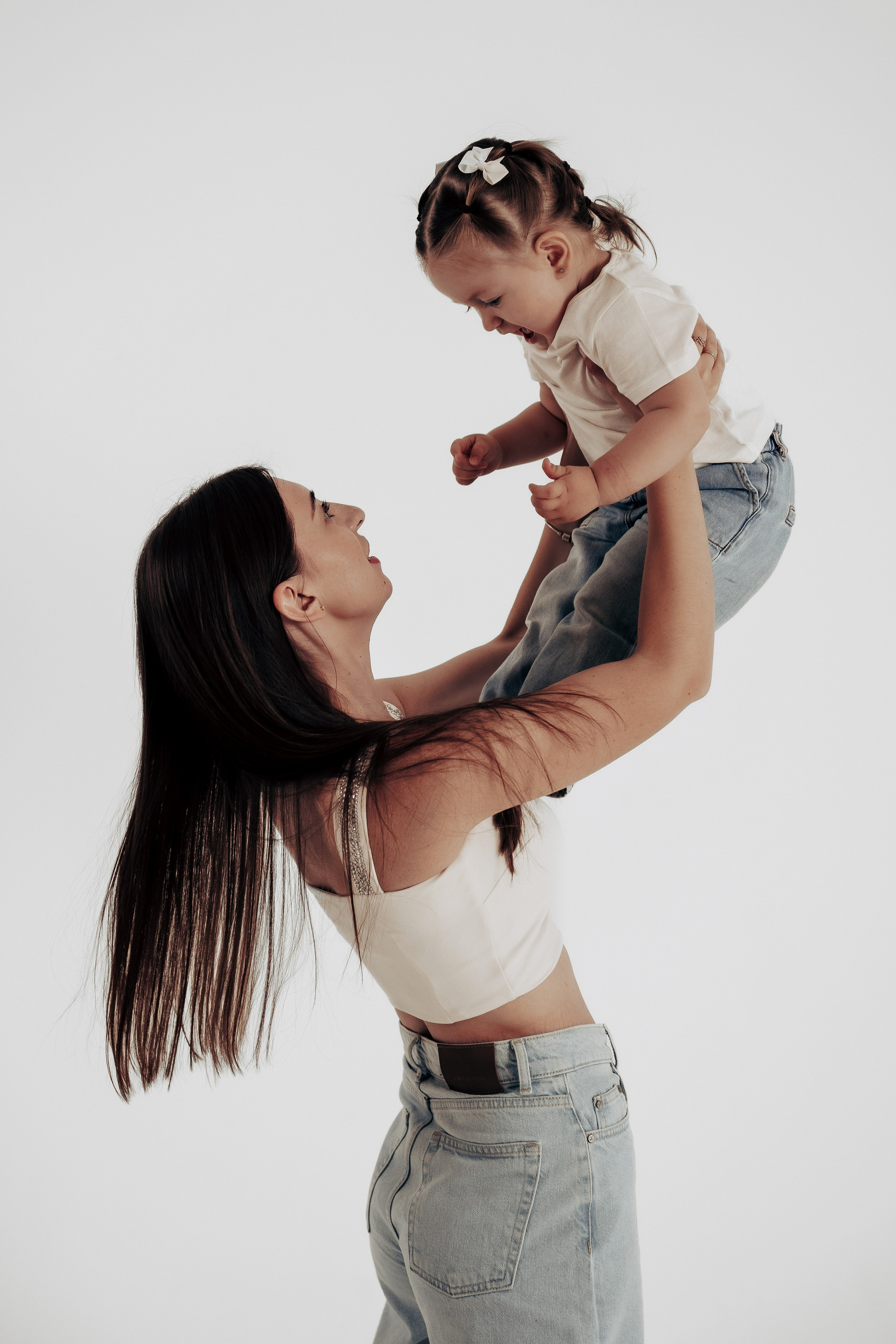 Семейная фотосессия в фотостудии. Профессиональный фотограф в Санкт-Петербурге Александр Волосенцев