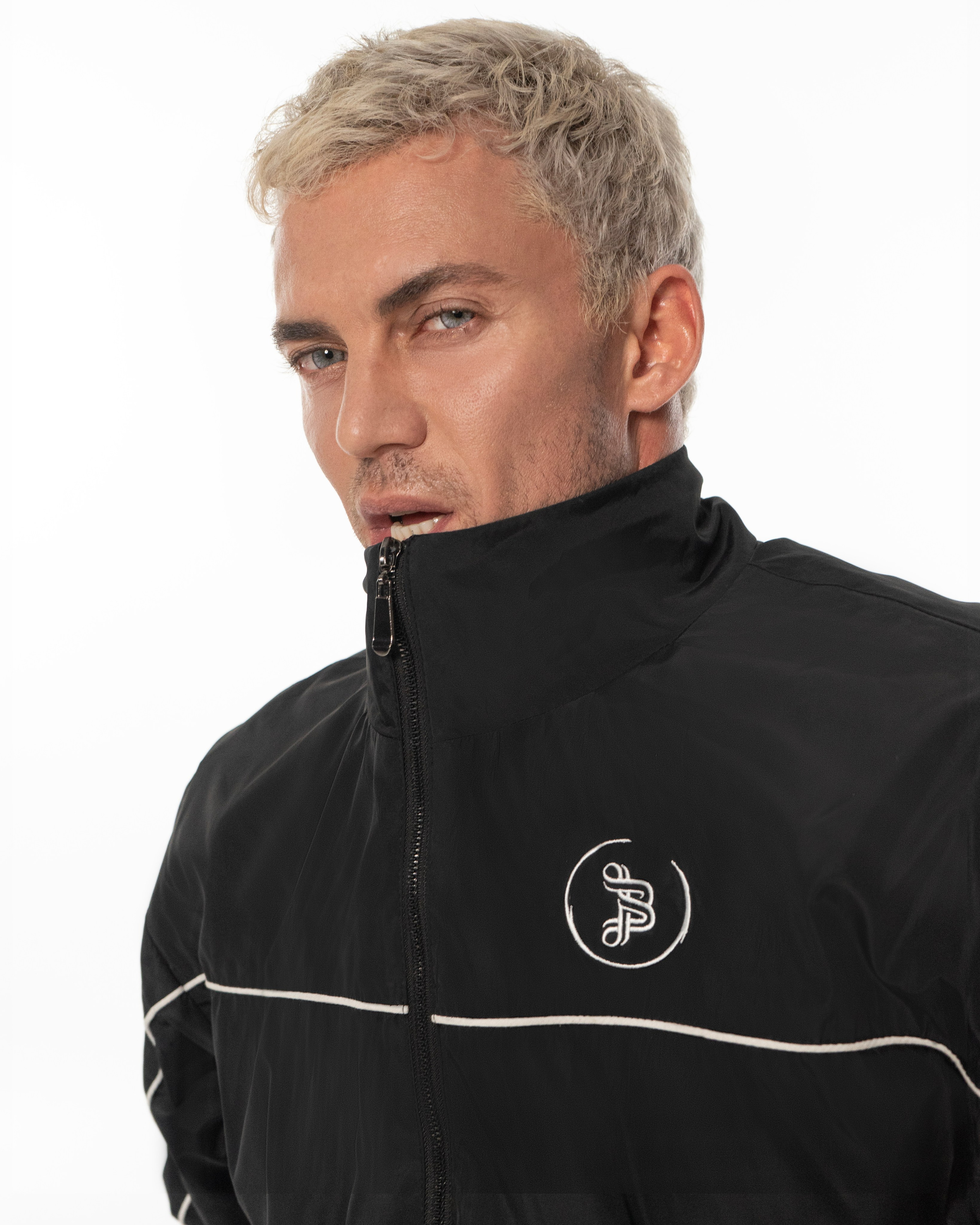 Спортивный костюм. Концептуальный фотограф Шлыкова Ольга