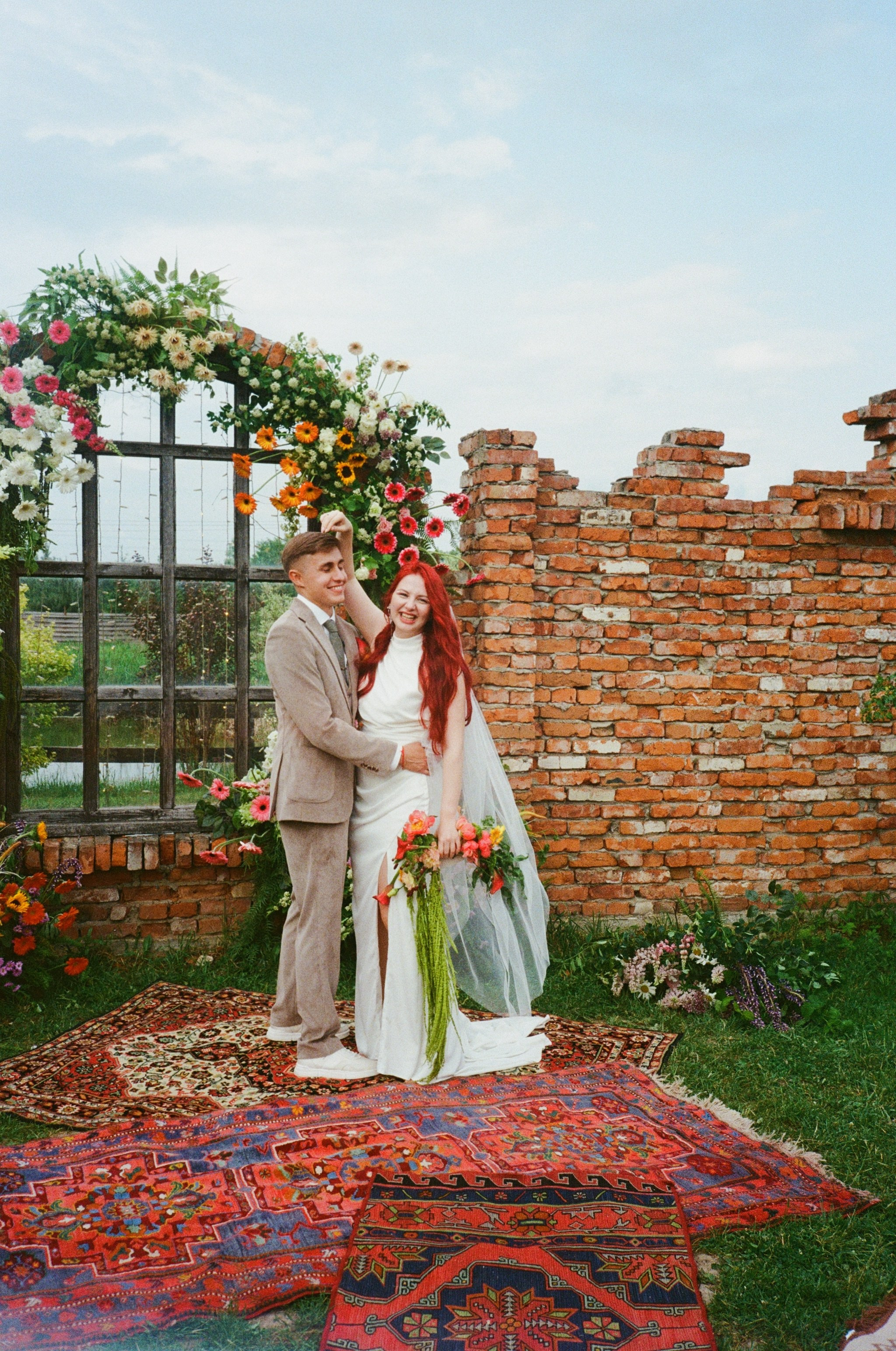 Пленка Роман и Анастасия. Свадебный и репортажный фотограф Элина Козырьянова