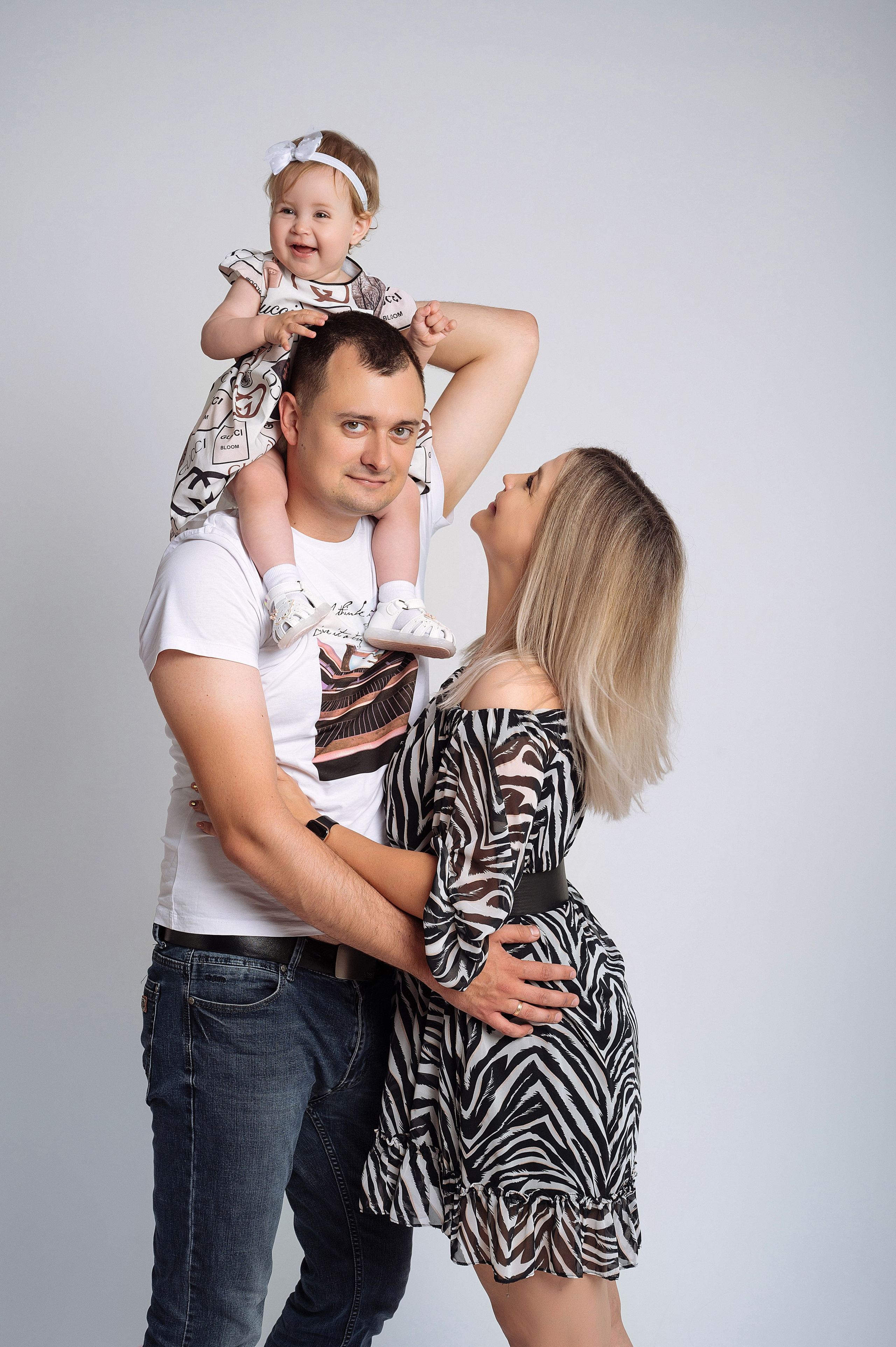 Алена и Дима 1 год доче. Свадебный и семейный фотограф в Находке и Владивостоке