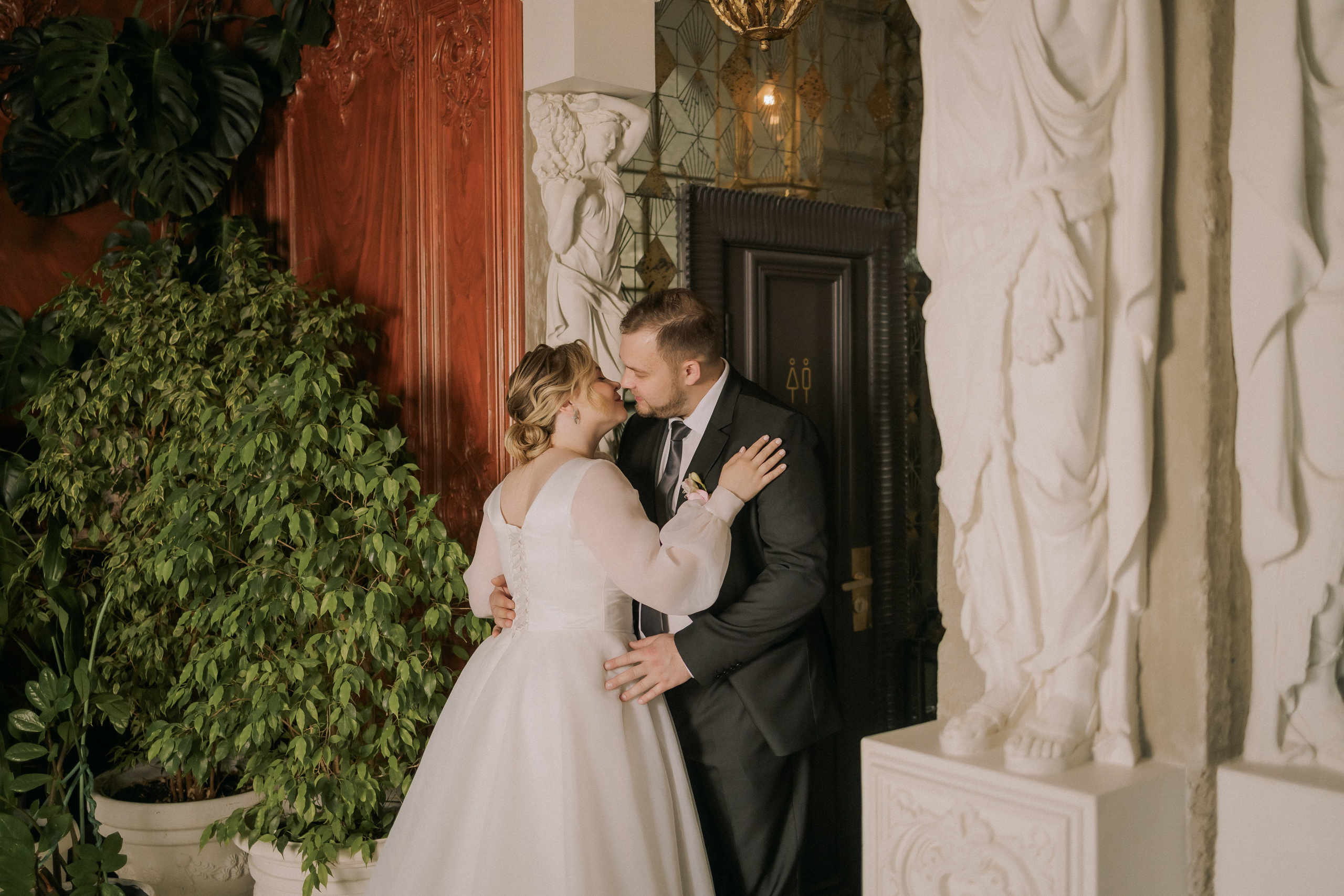 Анастасия и Сергей. Свадебная прогулка. Свадебная фотография. Арина Рубах