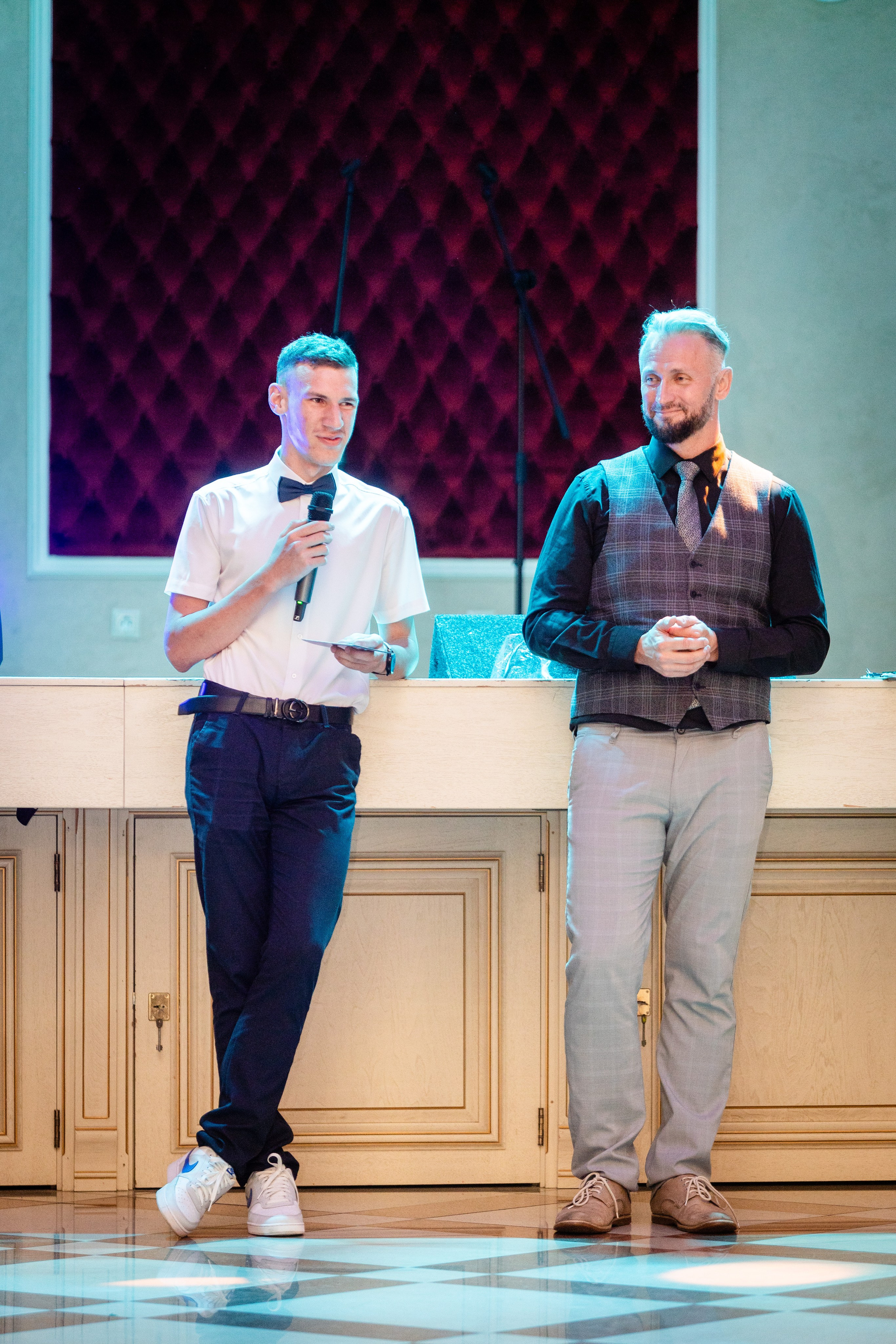 Школьный выпускной. Детский фотограф видеограф в Хабаровске Михаил Орлов