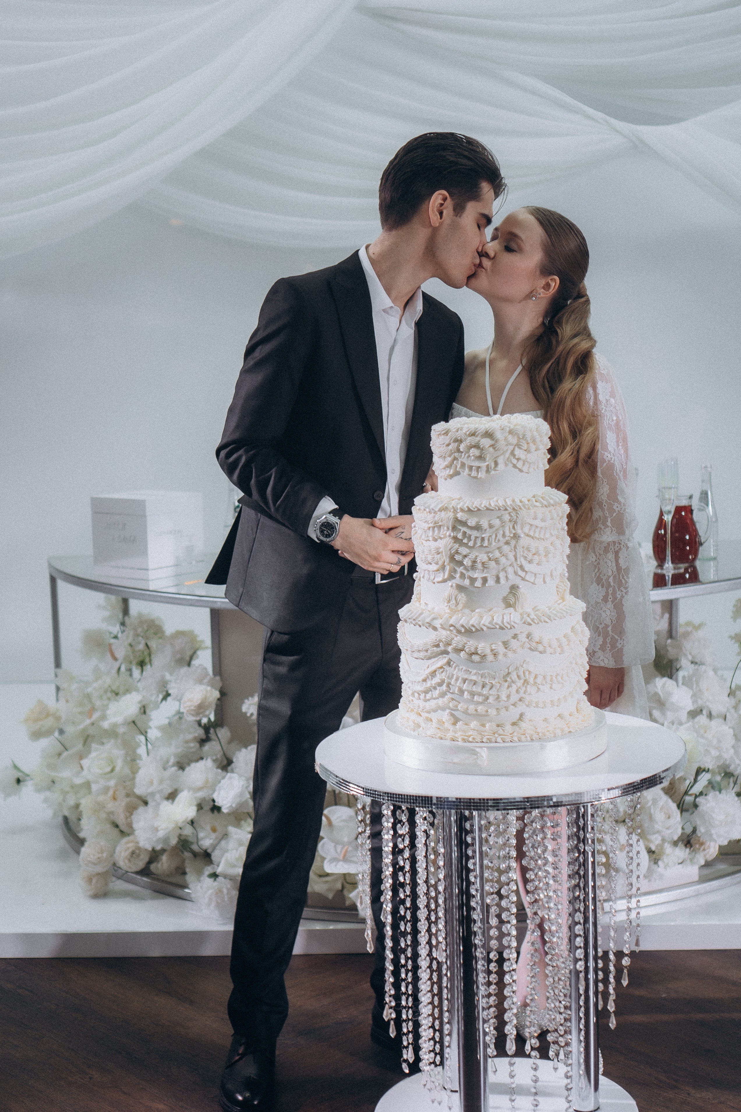 СВАДЕБНЫЙ ТОРТ. ФОТОСЕСИИЯ БАНКЕТА (СНЯТО В СИБИРЕ В НИЖНЕВАРТОВСКЕ). Профессиональный фотограф, Санкт-Петербург — Виктория Богомолова