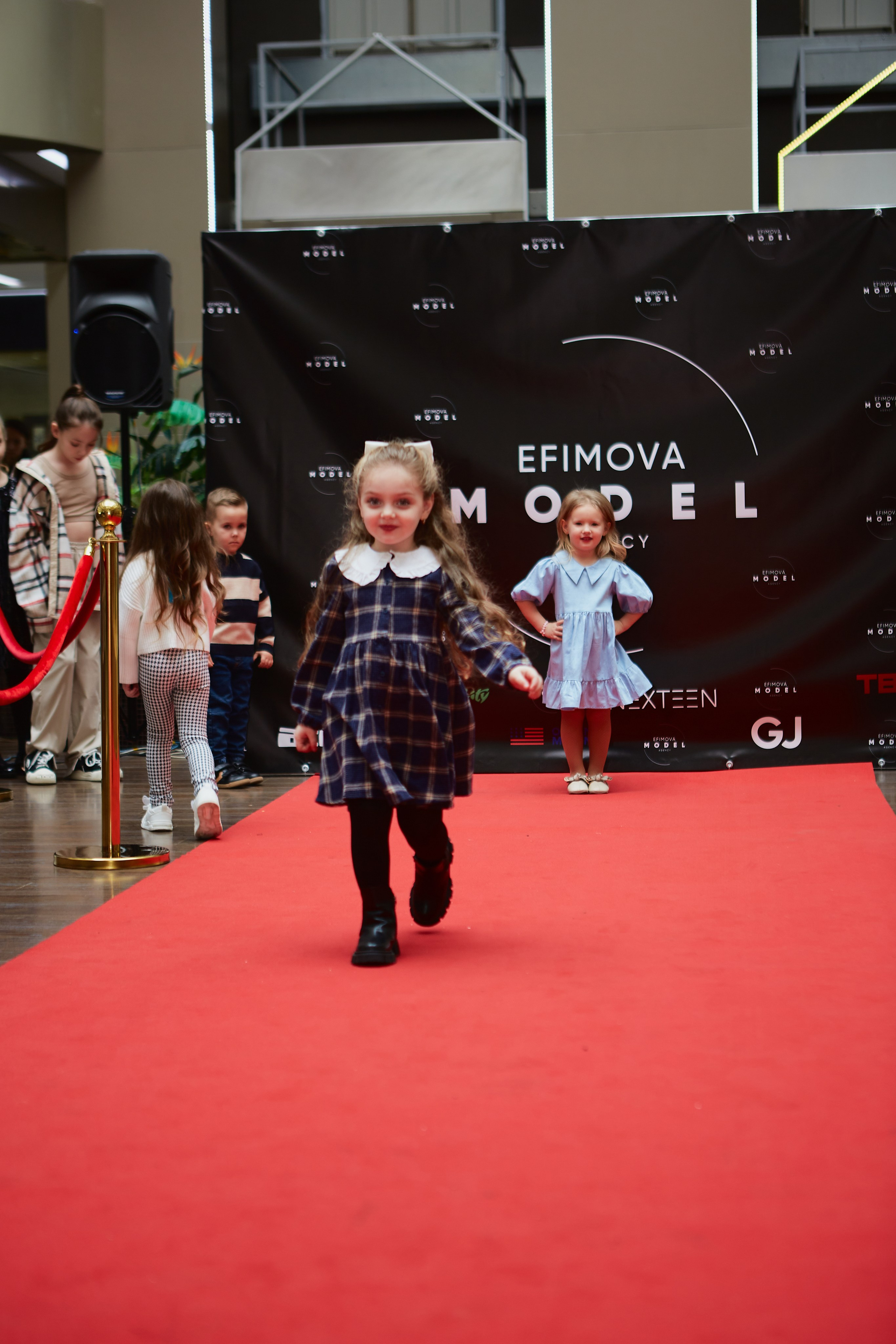 FASHION SHOW ТЦ Sun City. Efimova Model Agency