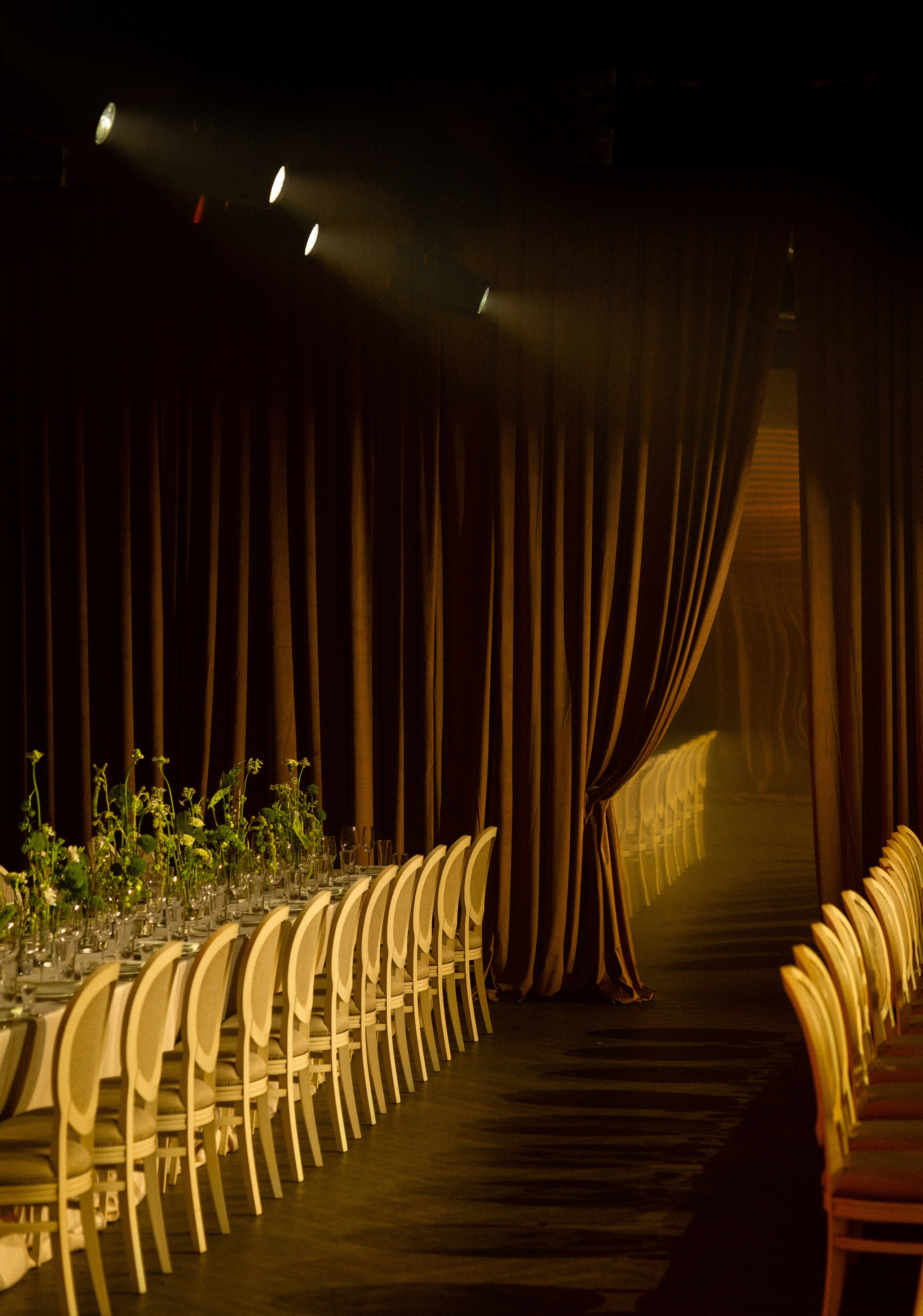 Александр и Иннеса. Ксения Почтарь. Декоратор и флорист, город Владивосток