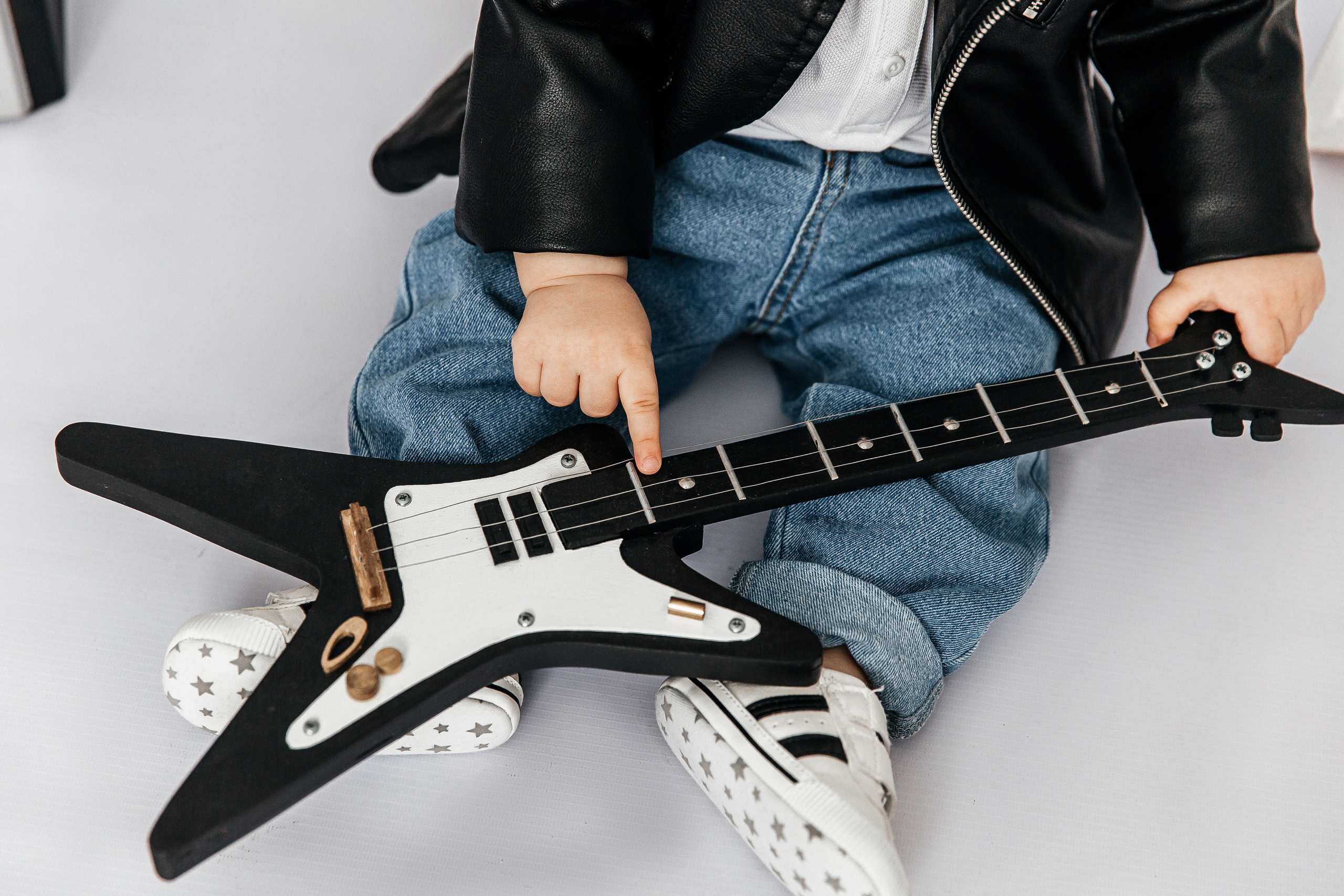 Гитара. Детский фотограф, выпускные альбомы в Нижнем Новгороде Бодягина Мария