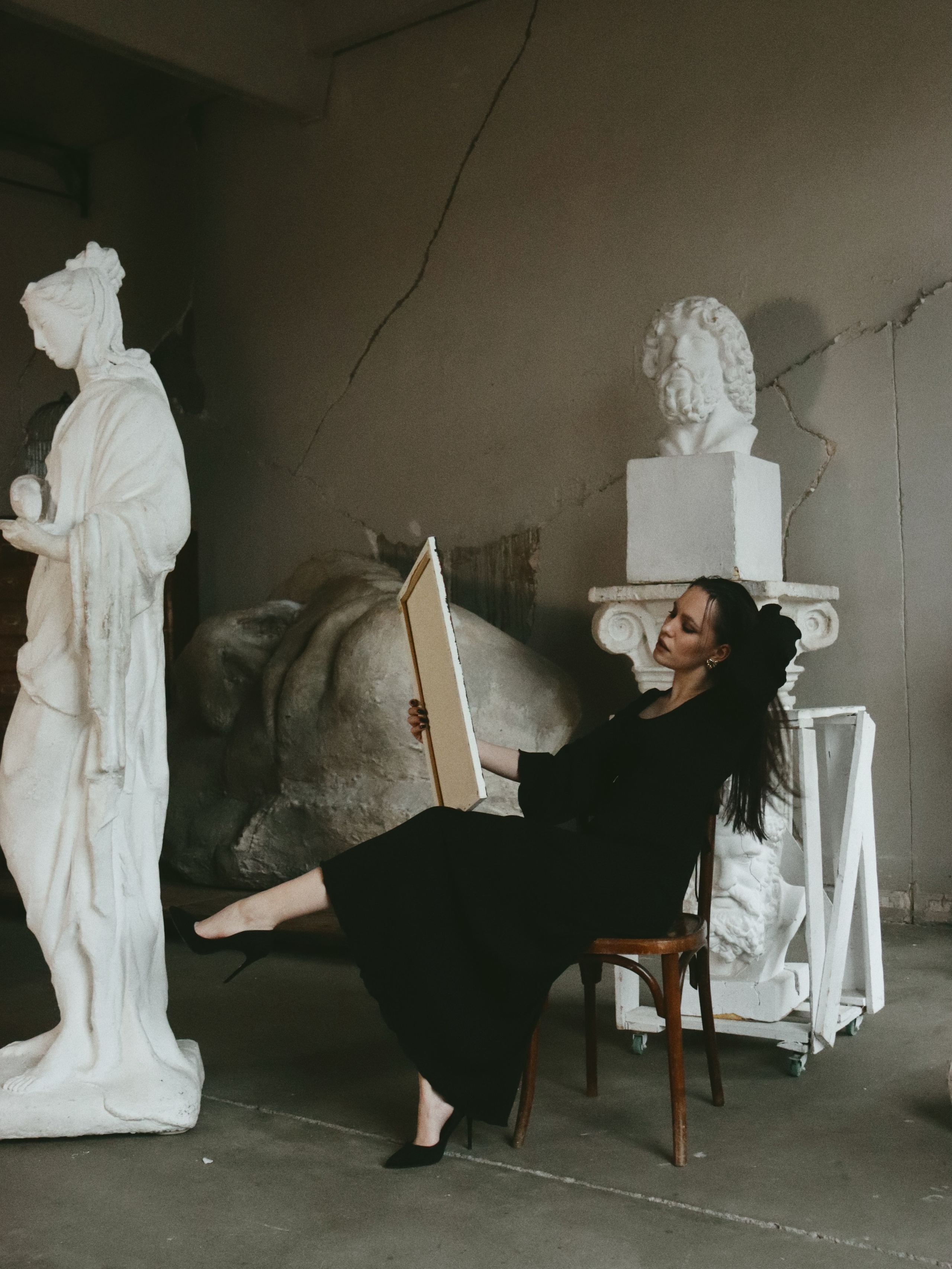 Женский портрет. Главная