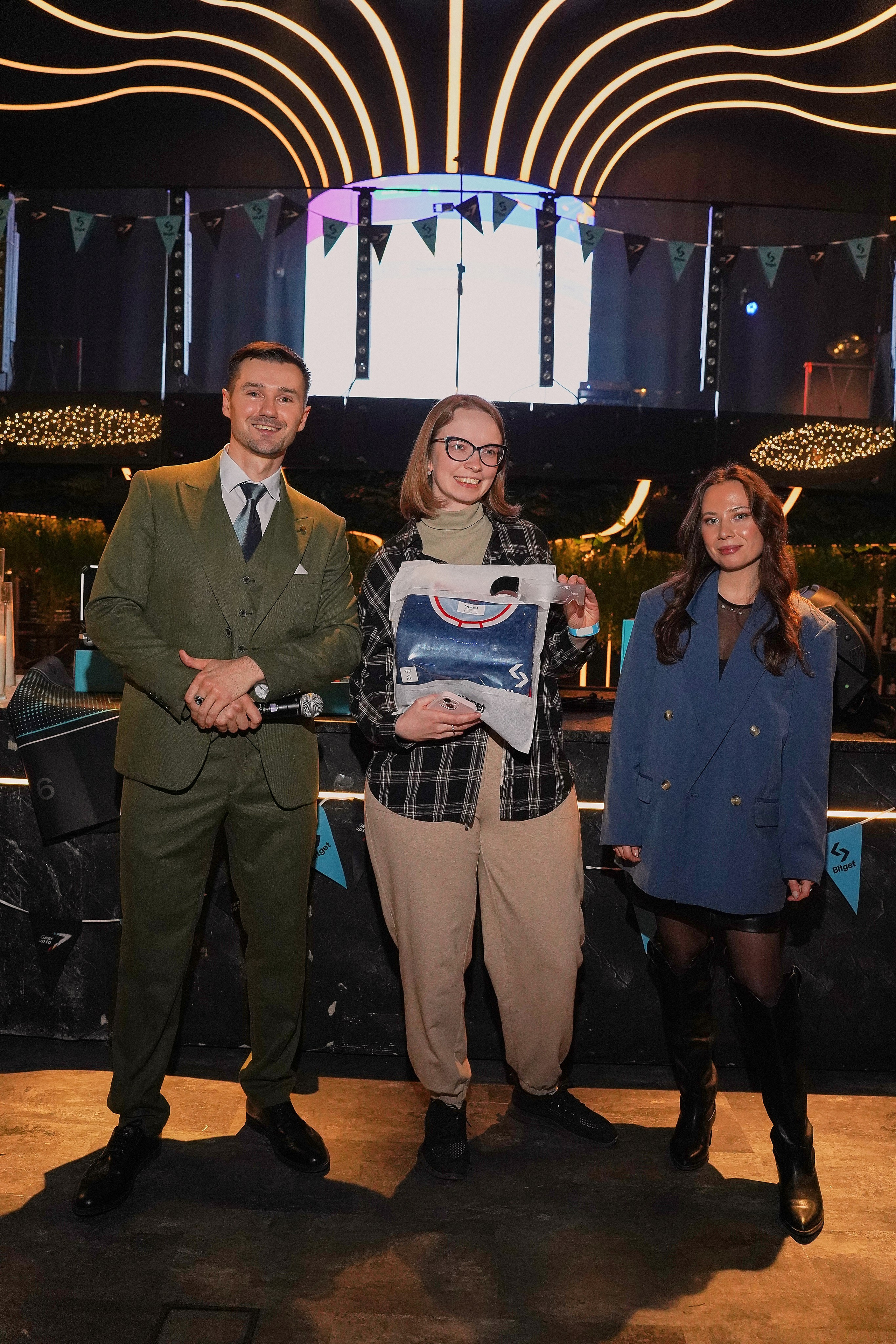 Bitget. Фотограф