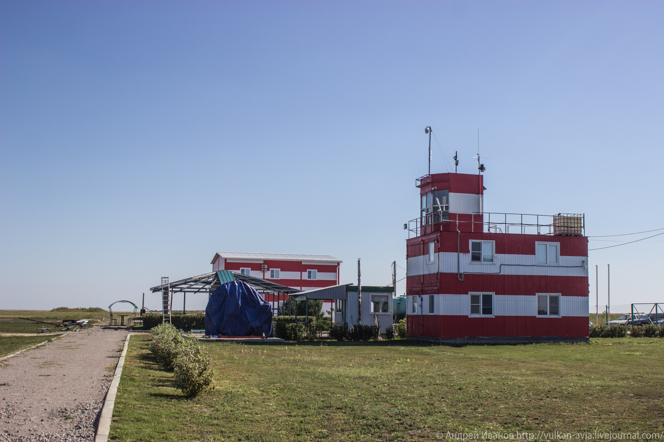 Волгодонск аэр. Потапов слёт «Небо для всех» (2021 г.). Фотоальбом показывающий увлекательный мир авиации и мир медведей Андрея Иванова