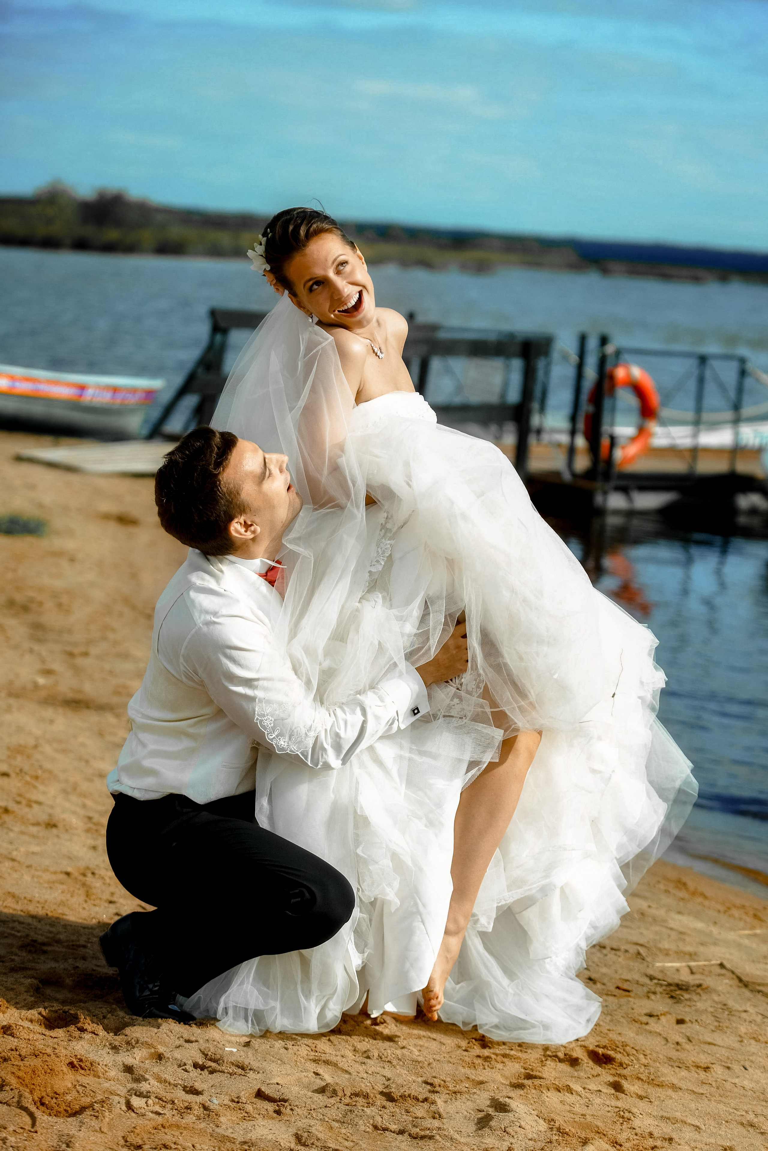 Маргарита и Алексей (выездная регистрация, фотосессия на Финском заливе, в яхт-клубе на закате). Портретный, семейный и свадебный фотограф в Санкт-Петербурге и в Пушкине Ширяев Денис