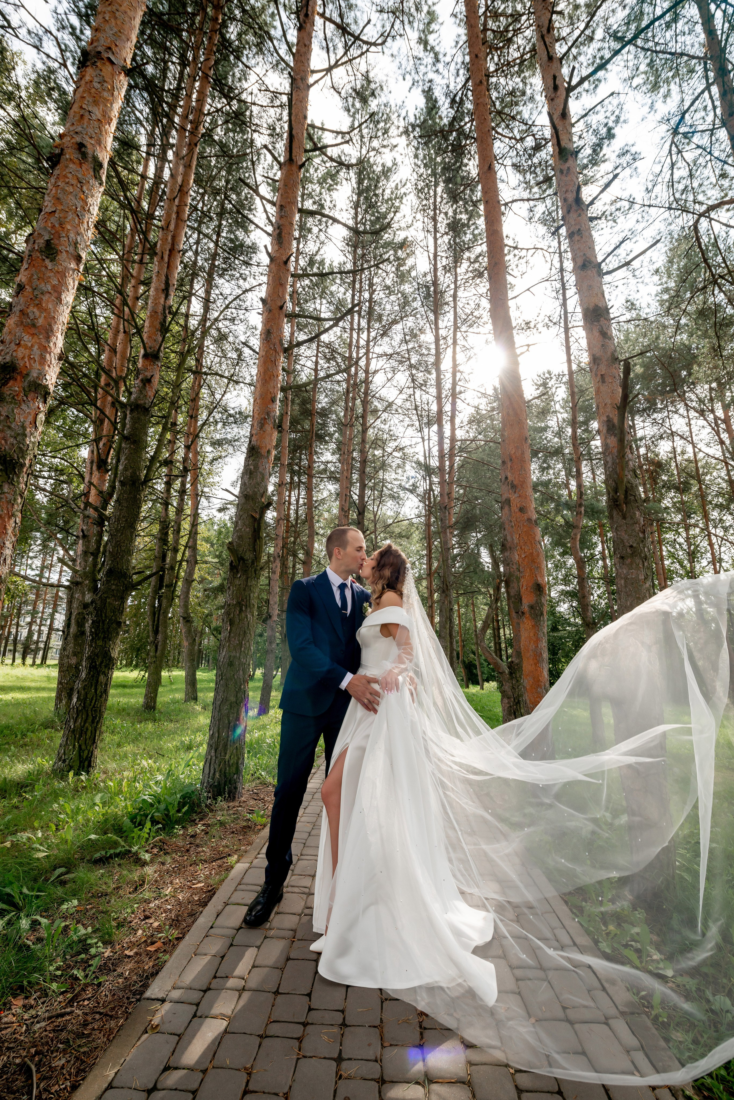 Людмила и Михаил (свадебная прогулка и регистрация в г. Кингисеппе). Портретный, семейный и свадебный фотограф в Санкт-Петербурге и в Пушкине Ширяев Денис