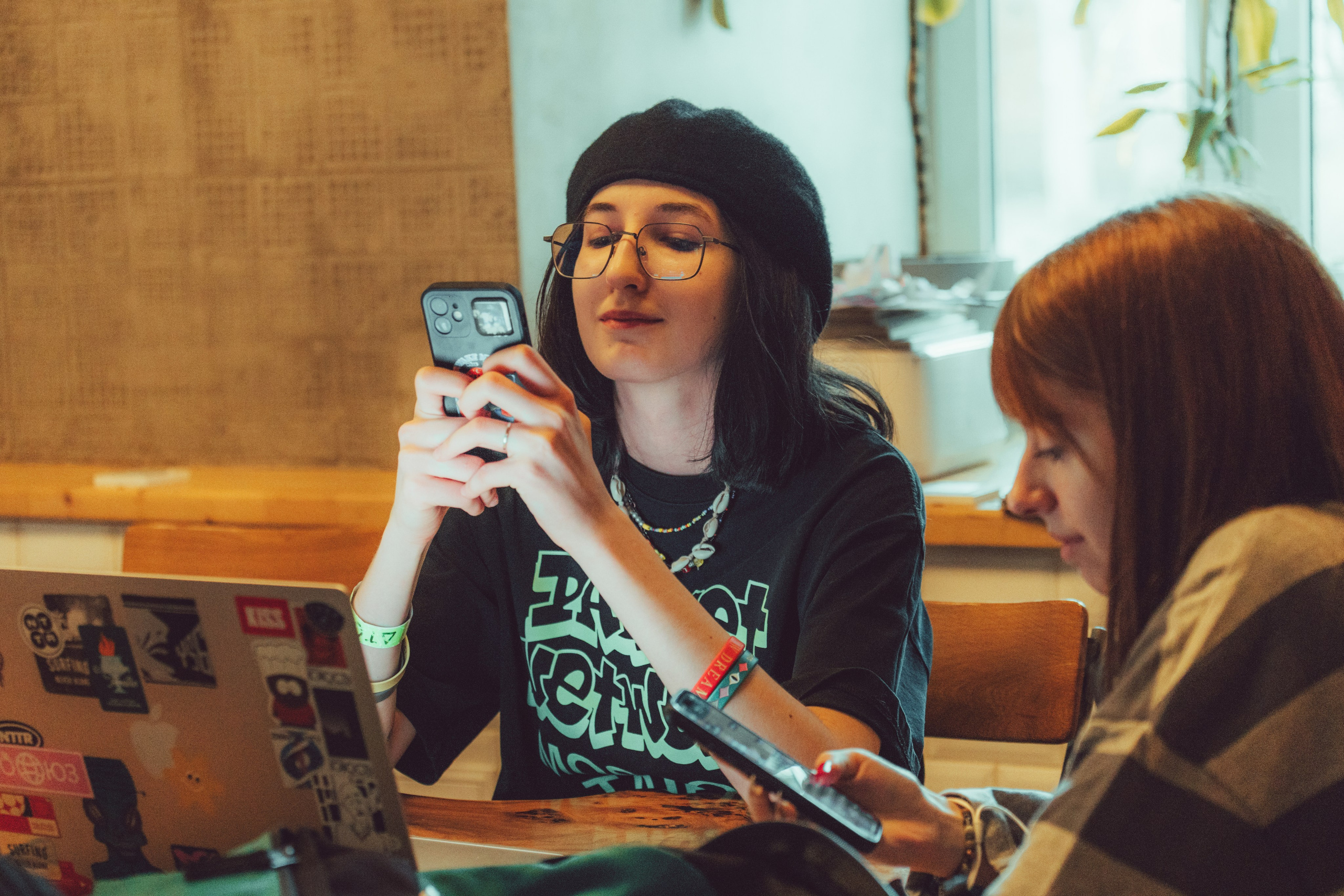 День рождения Surf x Vinyl — Смоленск 22.03.2025. KiPPER Gallery — Фотограф