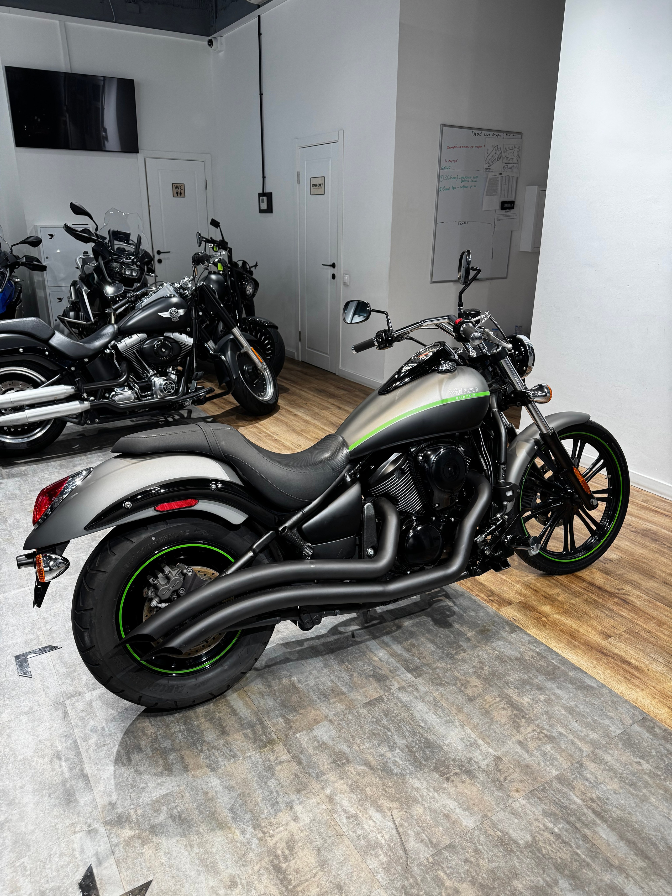 Vulcan 900 (VN900 Custom). Hello Davidson, Москва. Только хорошие мотоциклы…