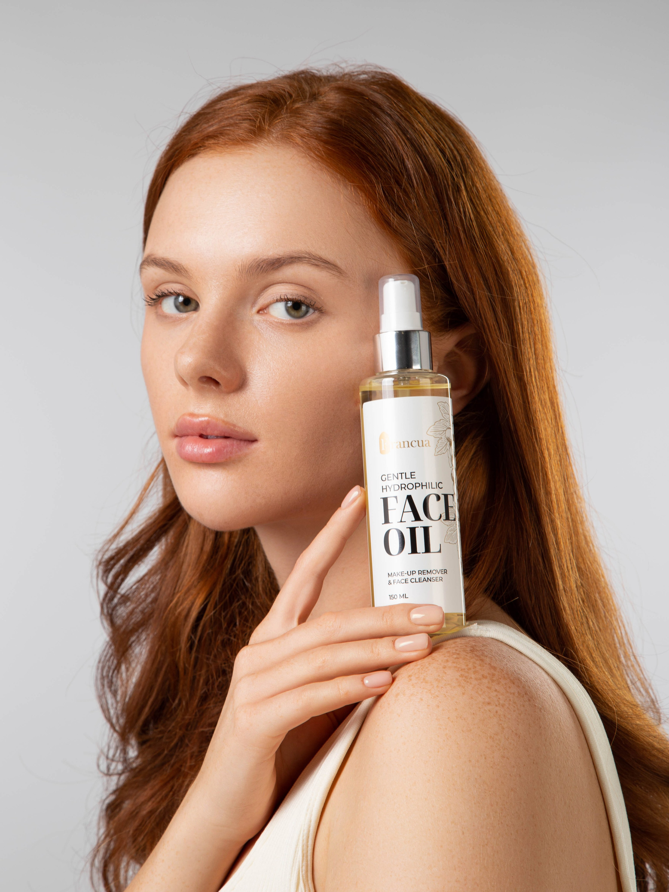 Модельная съемка косметики для волос — фото для брендов | Москва. Фотограф Анна Татаурова | Авторская фотосъемка в Москве